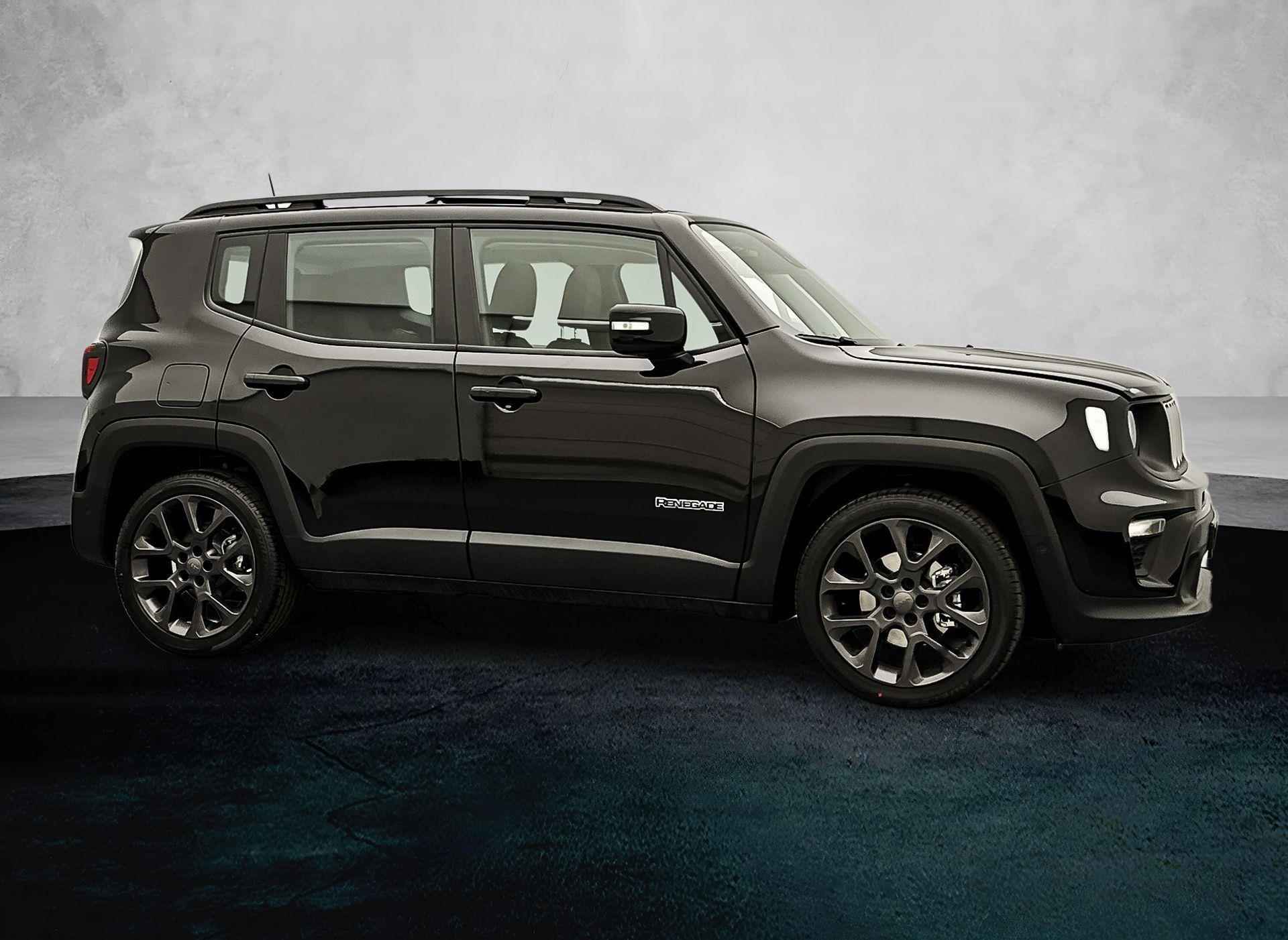 Jeep Renegade 1.5T e-Hybrid Altitude Jeep Renegade 1.5T e-Hybrid Upland - 3/35