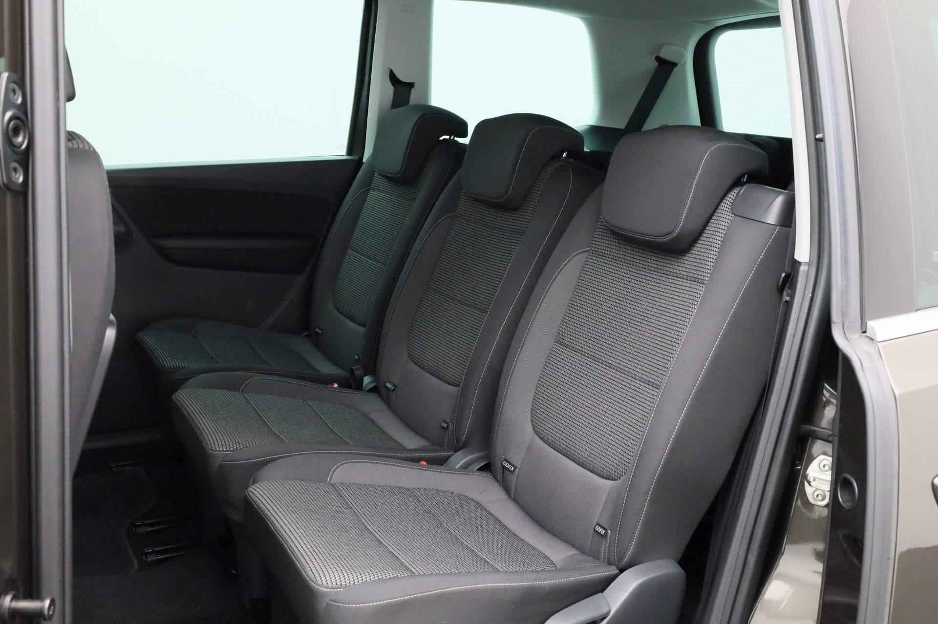Volkswagen Sharan 7 pers. 1.4 TSI 150PK DSG Comfortline | Navi | Parkeersensoren | Cruise | Clima | 16 inch - 19/37