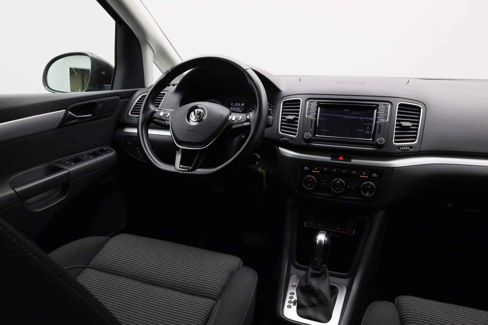 Volkswagen Sharan 7 pers. 1.4 TSI 150PK DSG Comfortline | Navi | Parkeersensoren | Cruise | Clima | 16 inch - 28/37