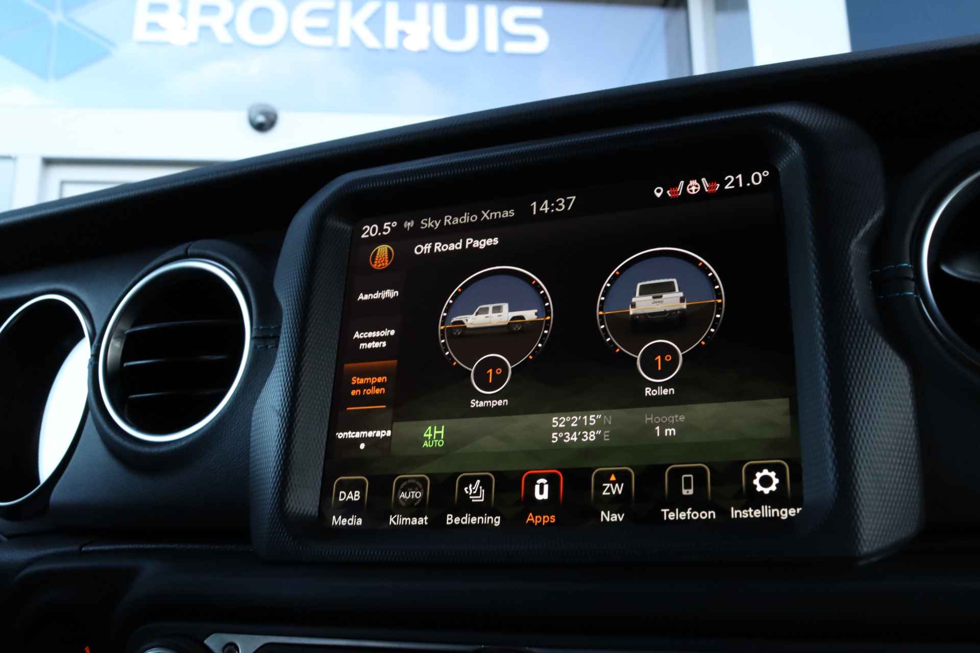 Jeep Wrangler 2.0T 4XE 380-PK Rubicon | Skyview | Camera V/A | ACC | Stuur + Stoelverwarming | Alpine | Keyless | Carplay | Navi - 49/56