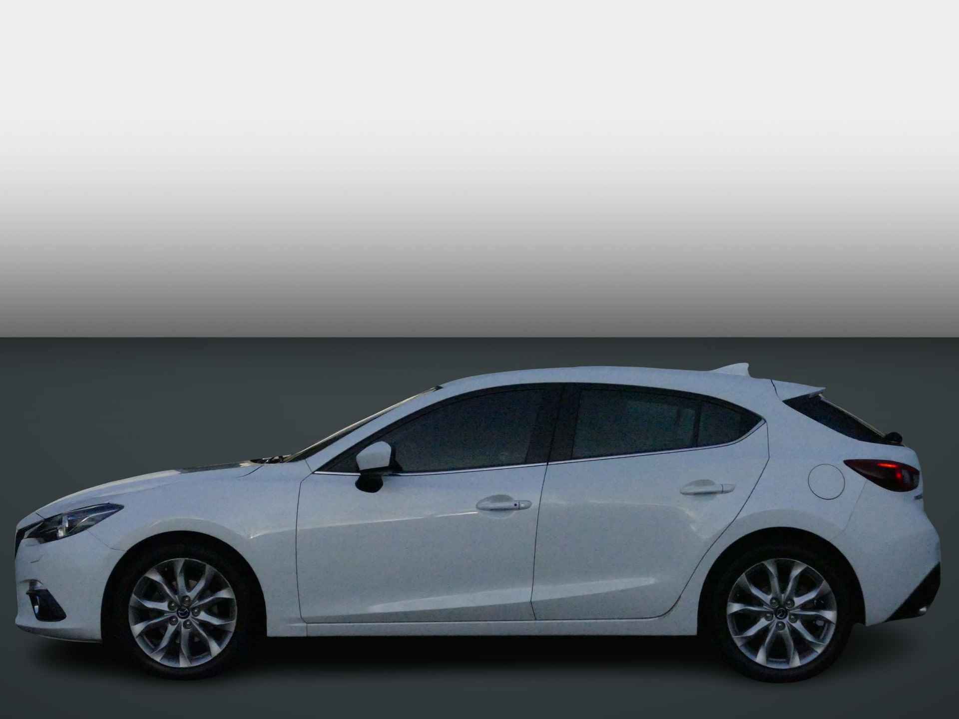 Mazda 3 2.0 SkyActiv-G 120 GT-M | White Leather Pack | Automaat | Schuif/kanteldak | Unieke Auto! | RIJKLAARPRIJS! - 2/33