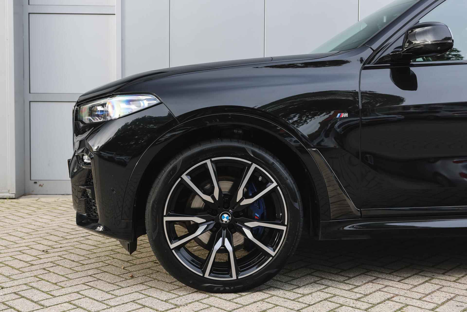 BMW X7 xDrive40i High Executive M Sport Automaat / Panoramadak Sky Lounge / Trekhaak / Massagefunctie / Active Steering / Laserlight / Soft Close / Stoelventilatie / Parking Assistant Plus - 6/52