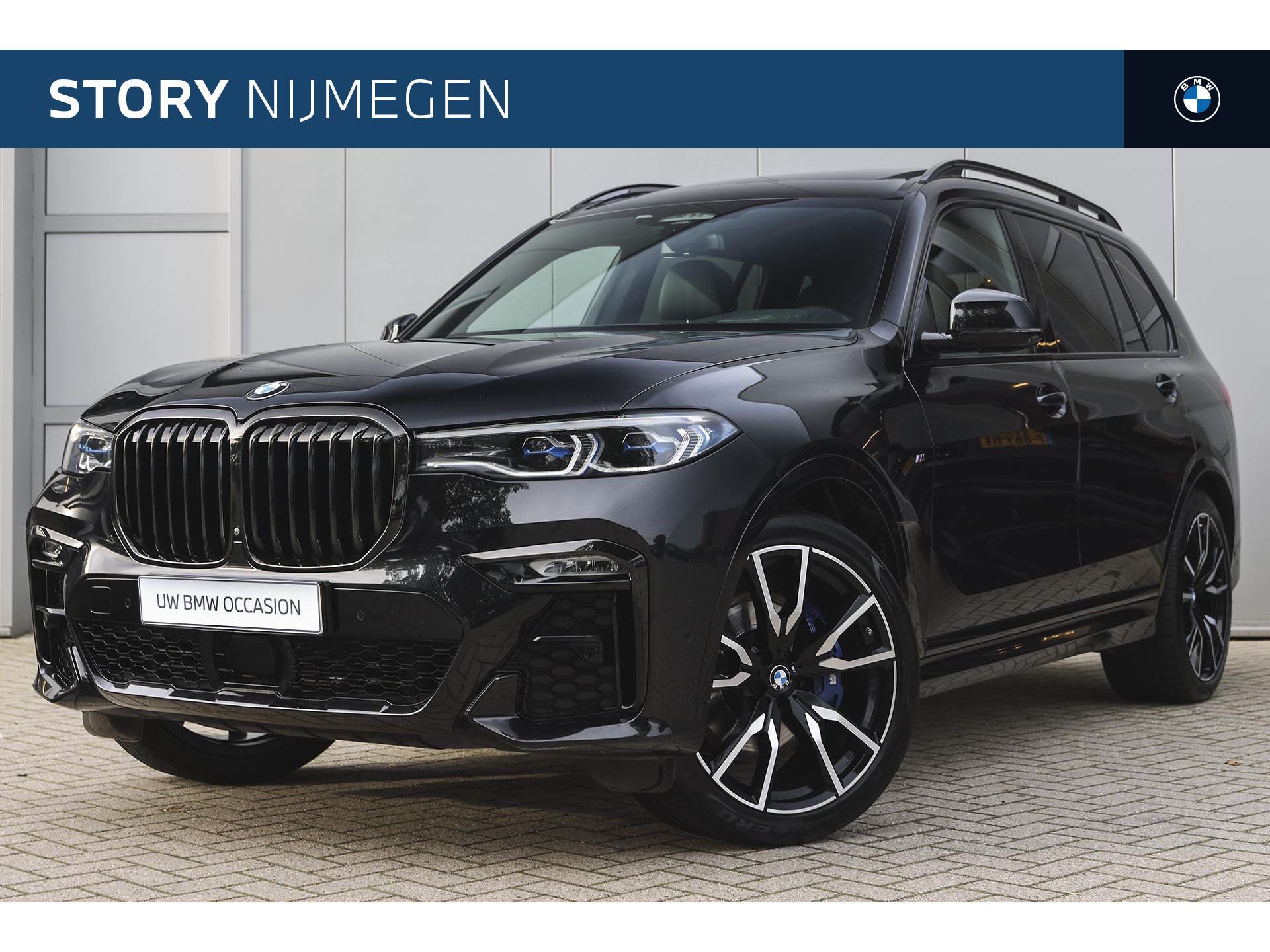 BMW X7 xDrive40i High Executive M Sport Automaat / Panoramadak Sky Lounge / Trekhaak / Massagefunctie / Active Steering / Laserlight / Soft Close / Stoelventilatie / Parking Assistant Plus