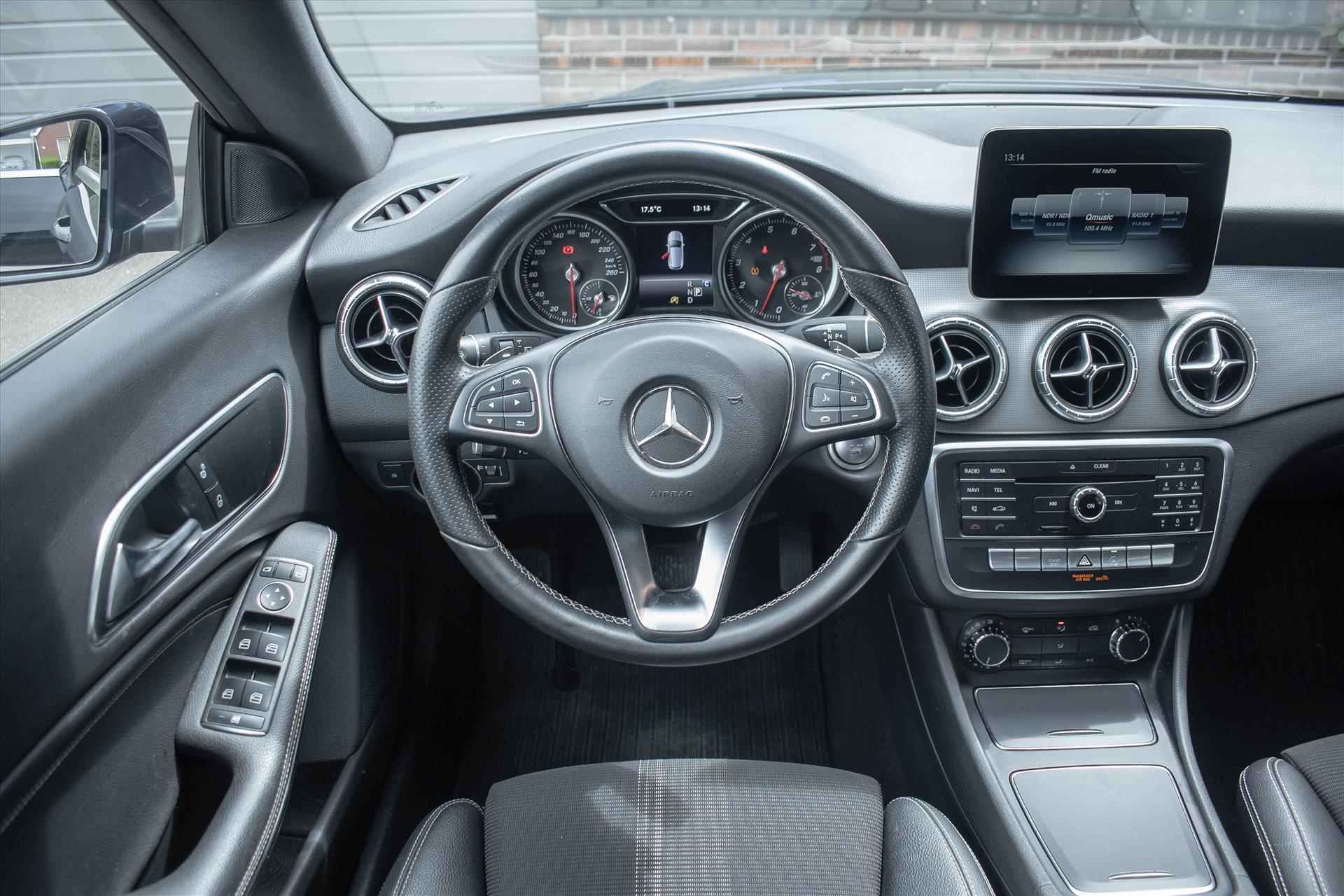 Mercedes-Benz CLA-Klasse 180 1.6 90KW SHOOT BR 7G-DCT AMG - 12/27