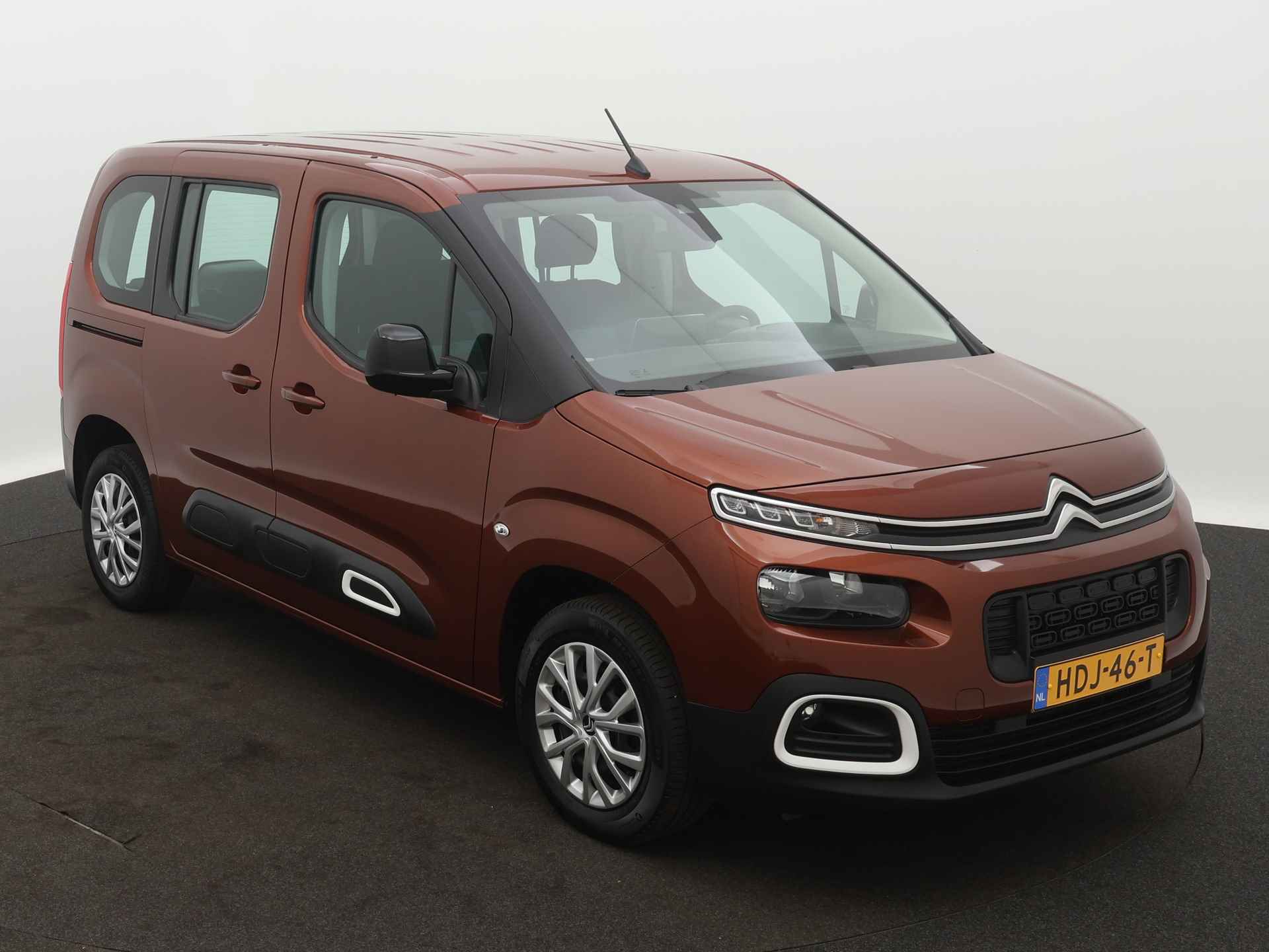 Citroën Berlingo 110 PK Live | Rijklaar | Parkeersensoren achter | Climat control | Navigatie | - 11/27