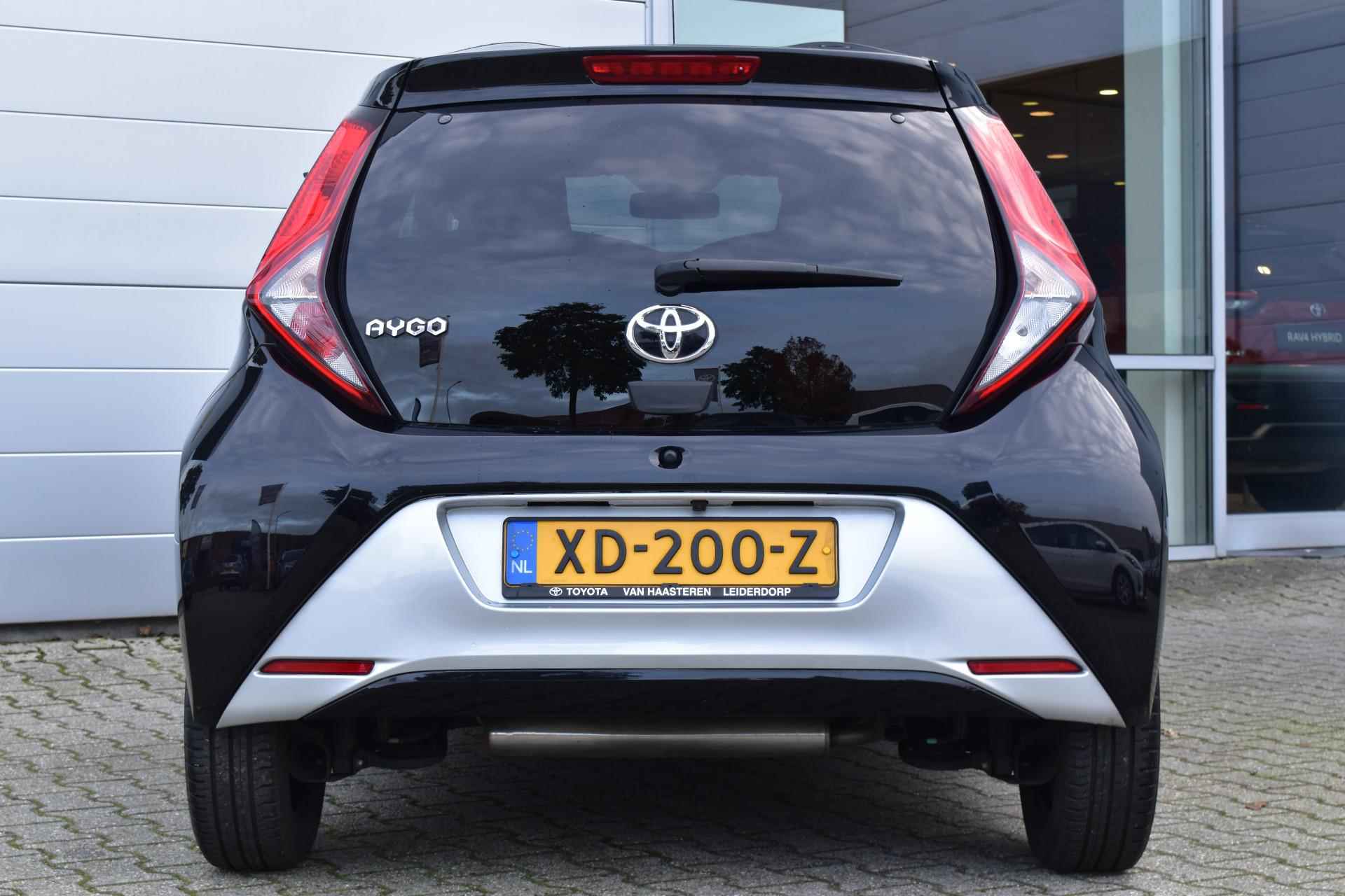 Toyota Aygo 1.0 VVT-i x-joy - 8/24