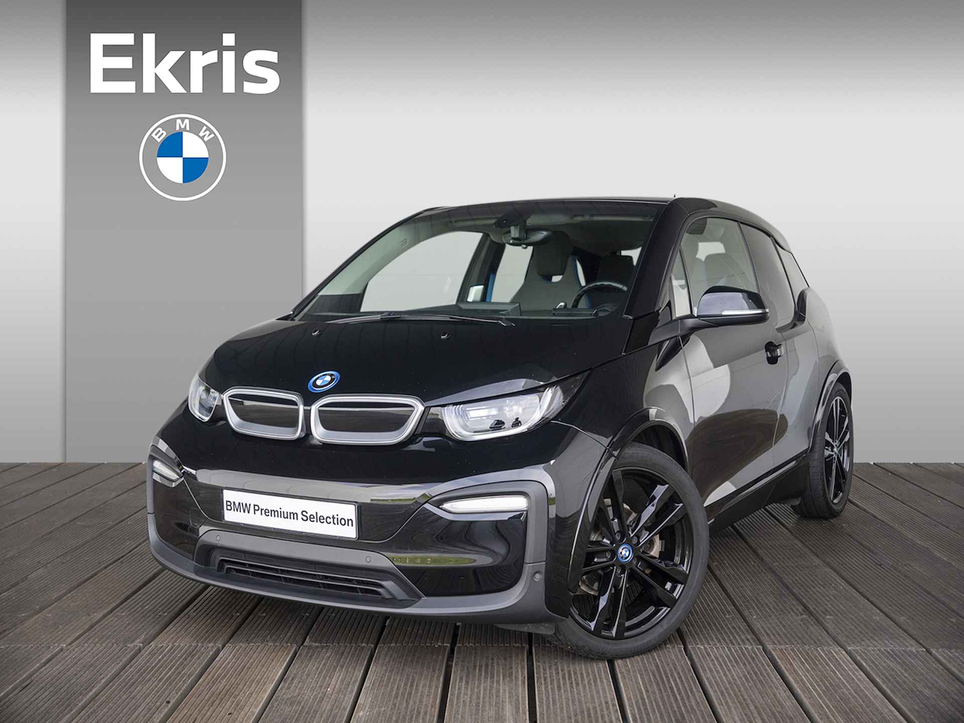 BMW i3 Dark Shadow Edition 120Ah 42 kWh / Subsidie mogelijk / Achteruitrijcamera / Elektrisch verwarmde voorstoelen / Sportpakket / - 1/44