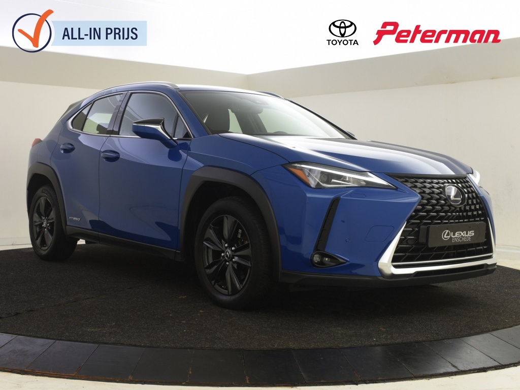 Lexus UX  UX 250h Luxury Line | PDC  V+A | Stoelverwarming