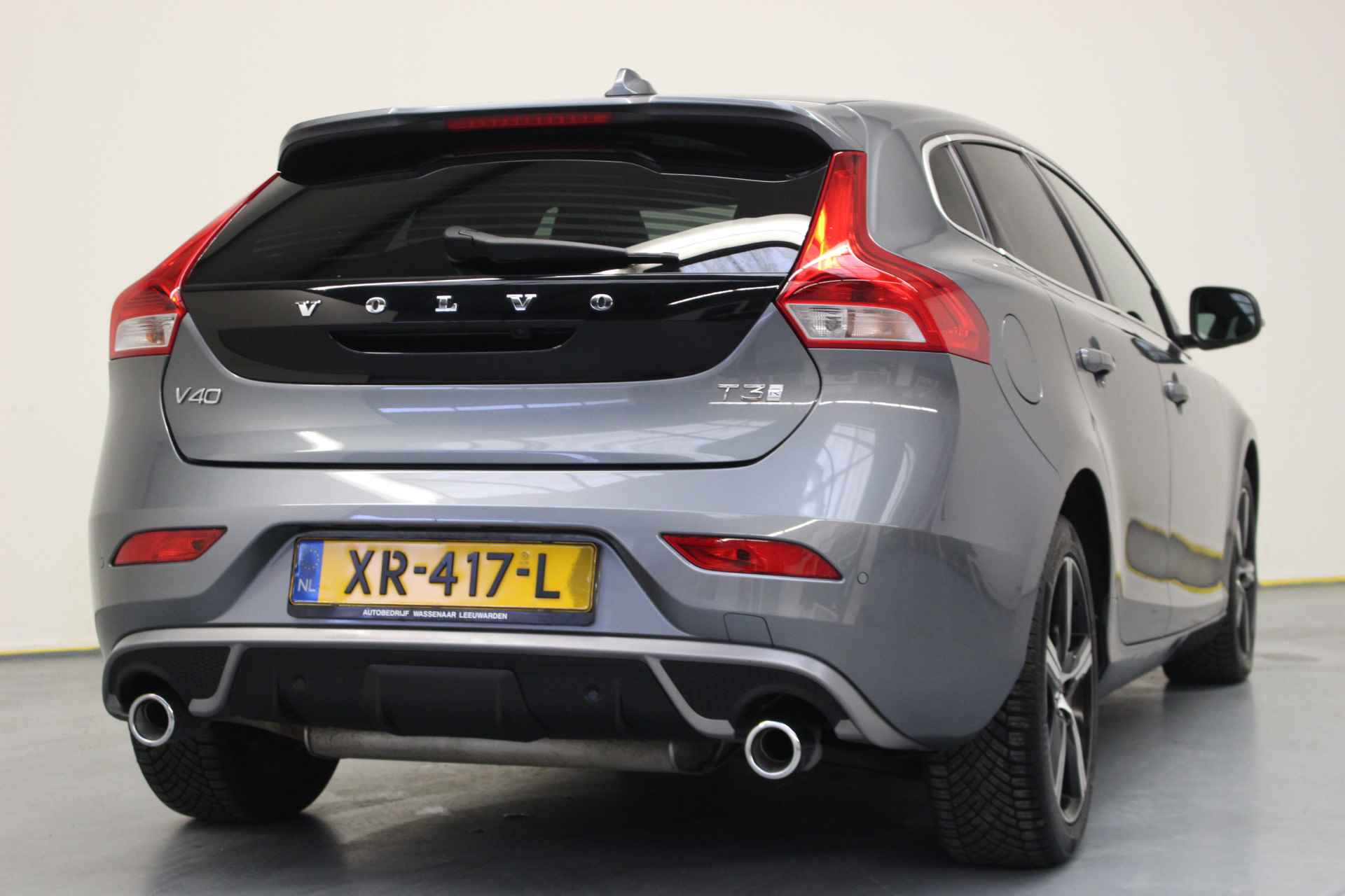 Volvo V40 T3 Polar+ Sport Automaat | Rijklaarprijs | Harman Kardon | Pano dak | Trekhaak - 29/29