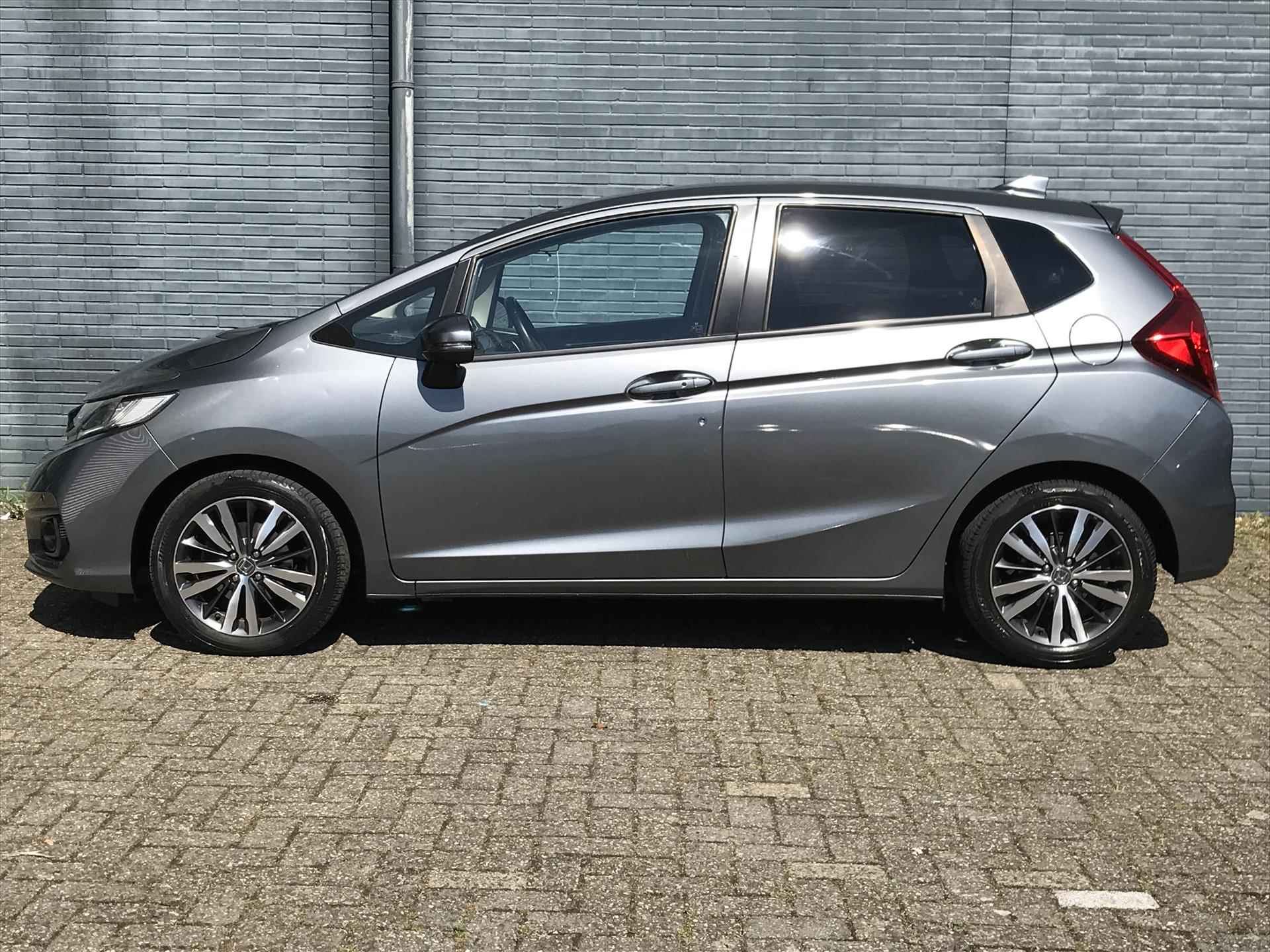 HONDA Jazz 1.3 i-VTEC 102pk Automaat Elegance | Navigatie | Cruisecontrol | Parkeersensoren | Climatecontrol | Stoelverwarming | Lichtmetalen Velgen | - 15/31