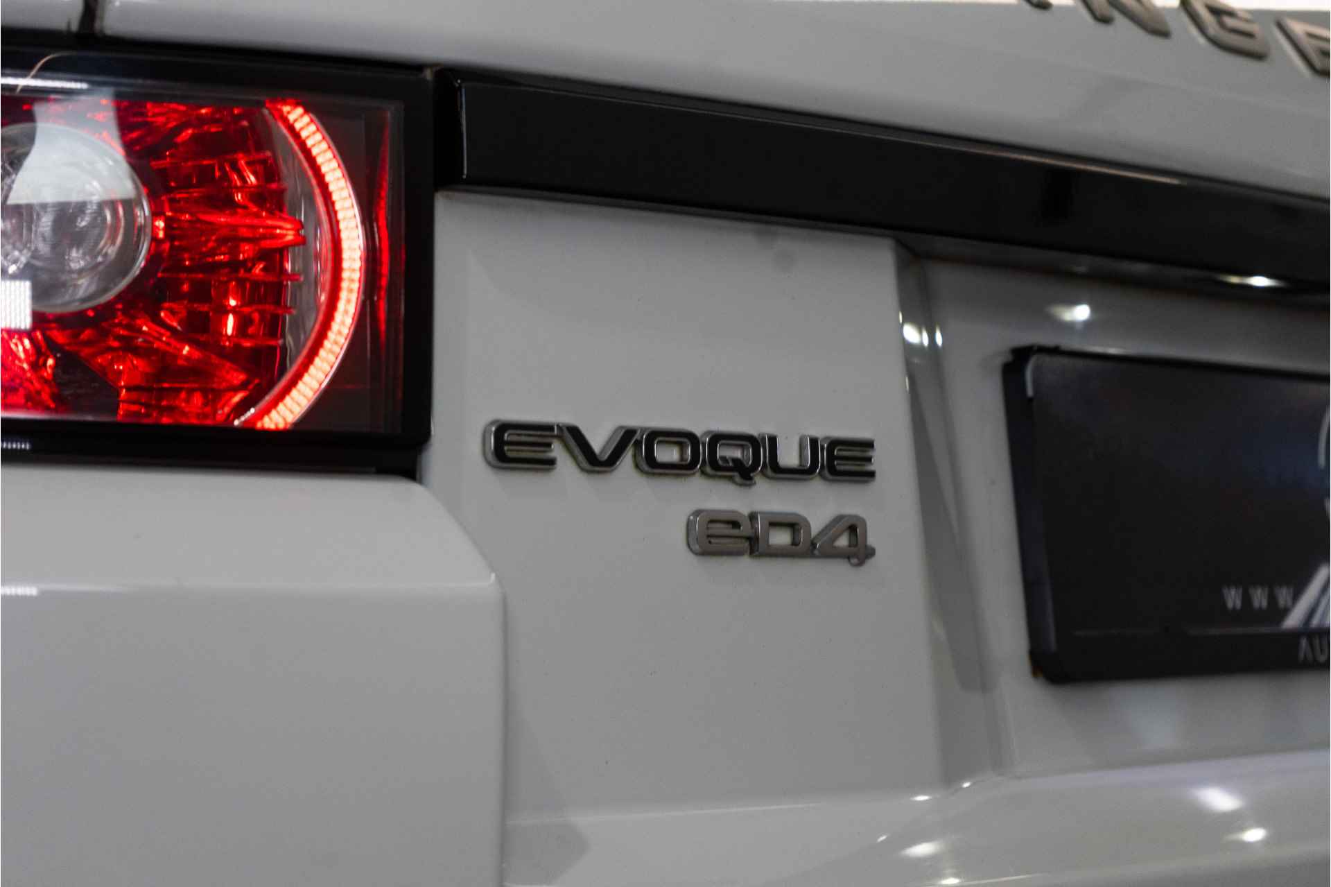 Land Rover Range Rover Evoque 2.2 eD4 2WD Pure 150PK NL AUTO | Pano | Meridian | Leder - 17/52