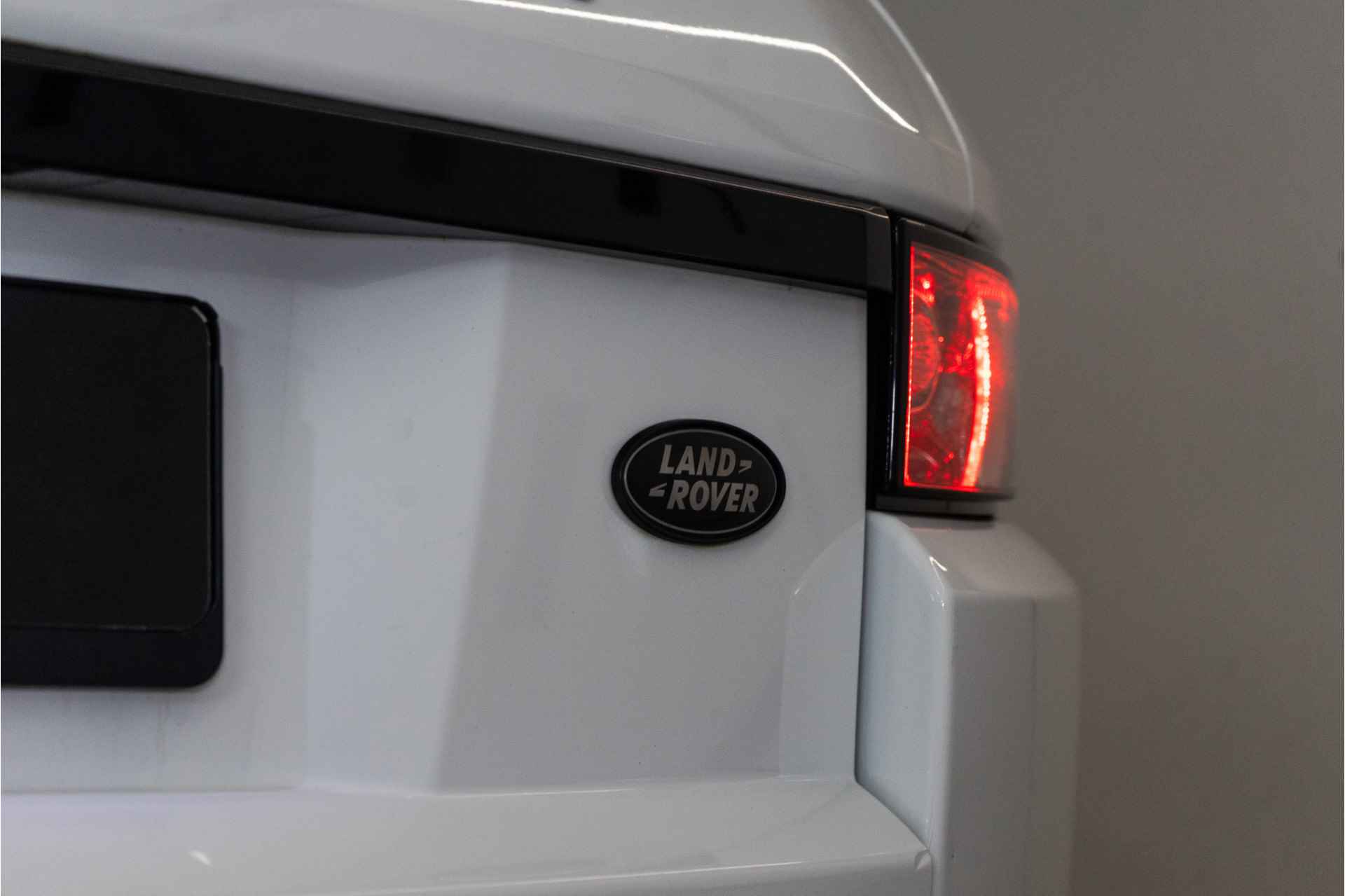 Land Rover Range Rover Evoque 2.2 eD4 2WD Pure 150PK NL AUTO | Pano | Meridian | Leder - 20/52