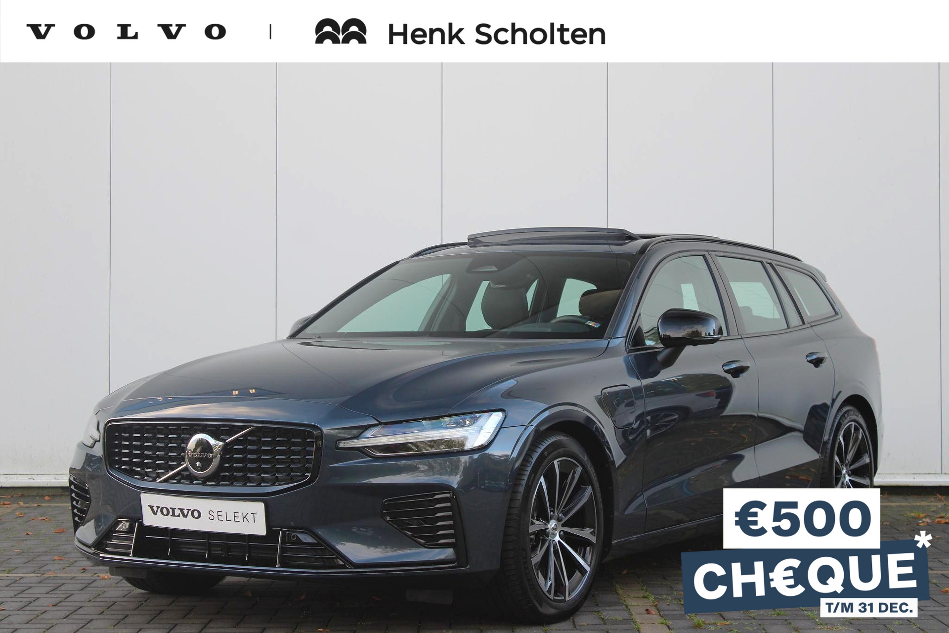 Volvo V60 T6 AUT8 350PK AWD Plus Dark, Harman Kardon Premium Audio, 360 Graden Camera, Panorama Dak, Verwarmde Voorstoelen En Achterbank, Trekhaak, Verwarmbare Voorruit, Parkeersensoren, Navigatiesysteem, Adaptieve Cruise Control, Dodehoekdetectie Met Correctie