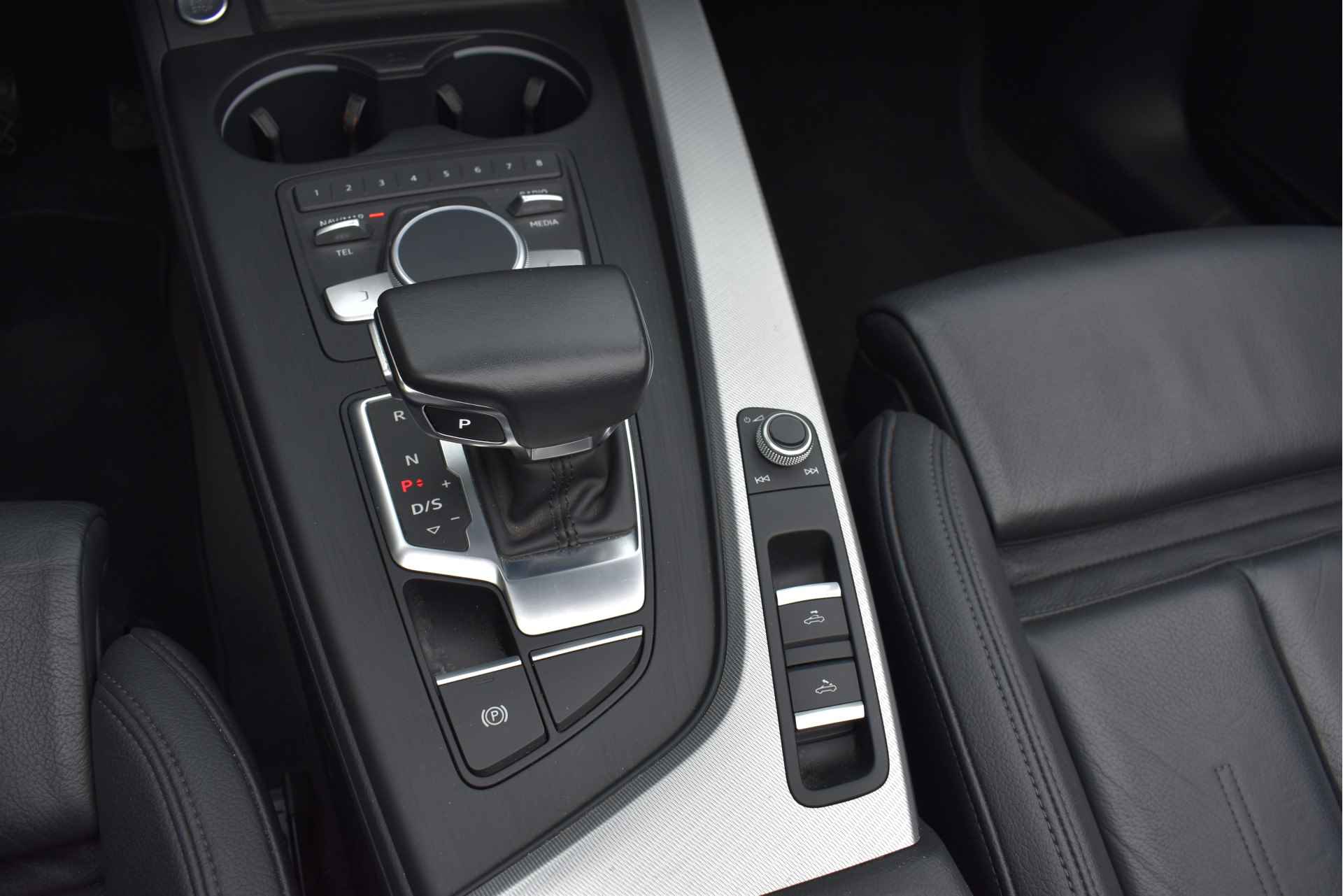 Audi A5 Cabriolet 40 TFSI Pro Line Sport S-Line Mild Hybrid DIGITALE TELLERS, CAMERA, CARPLAY, AMBIANCEVERLICHTING, LEDER, NAVI, FULL LED / XENON - 22/70
