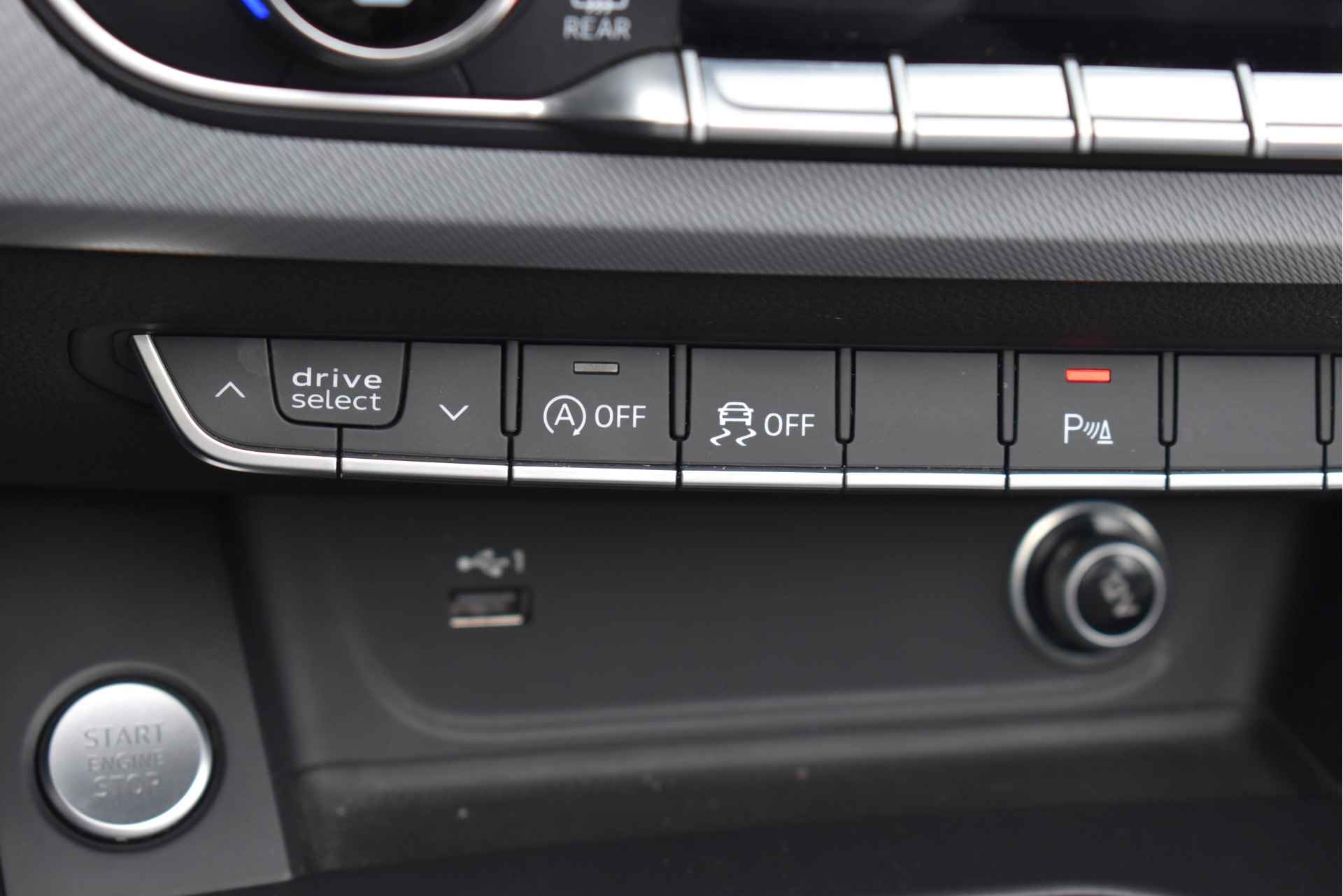 Audi A5 Cabriolet 40 TFSI Pro Line Sport S-Line Mild Hybrid DIGITALE TELLERS, CAMERA, CARPLAY, AMBIANCEVERLICHTING, LEDER, NAVI, FULL LED / XENON - 64/70