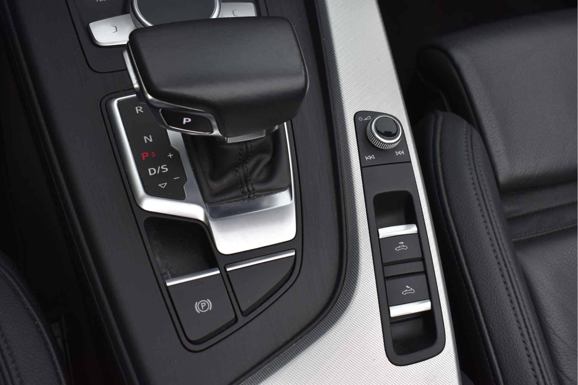 Audi A5 Cabriolet 40 TFSI Pro Line Sport S-Line Mild Hybrid DIGITALE TELLERS, CAMERA, CARPLAY, AMBIANCEVERLICHTING, LEDER, NAVI, FULL LED / XENON - 67/70