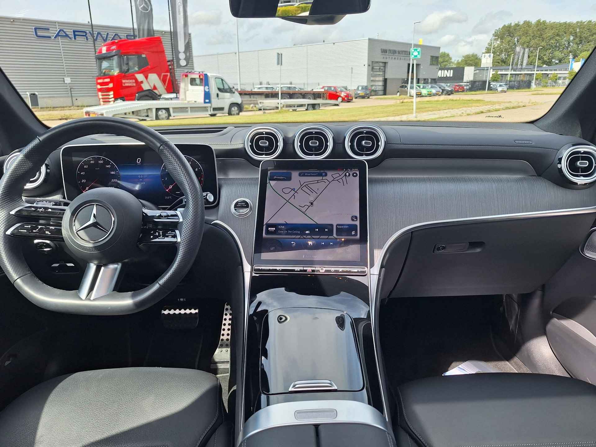 Mercedes-Benz GLC-klasse 300 4MATIC | Panoramadak | Trekhaak | Distronic  RijAssistentiepakket Plus | Burmester® 3D Sound | 360° Camera | Memorystoelen Verwarmd | Apple & Android Carplay | Showmodel SALE - 9/47