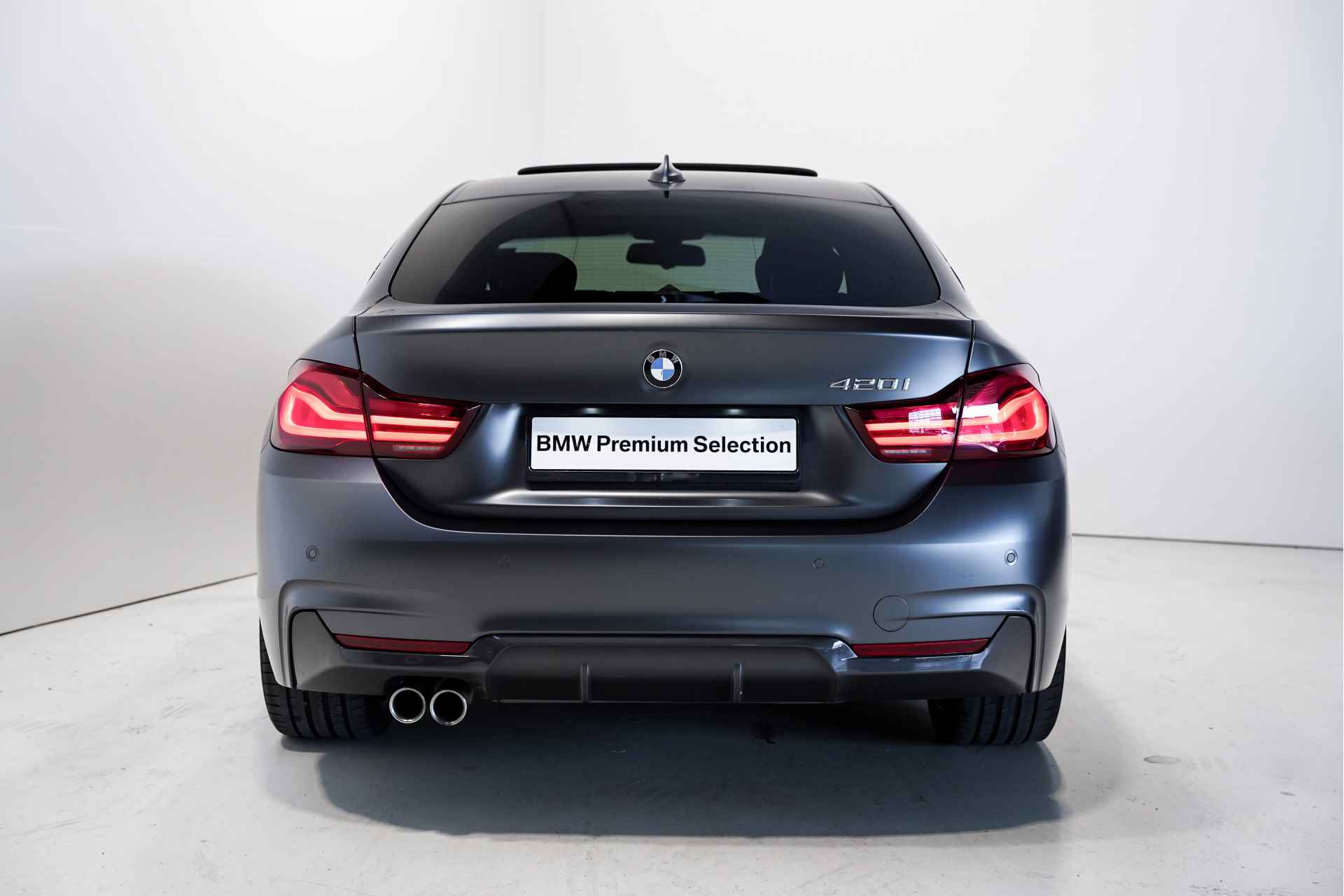 BMW 4 Serie Gran Coupé 420i High Executive M Sportpakket Individual Aut. - 8/32