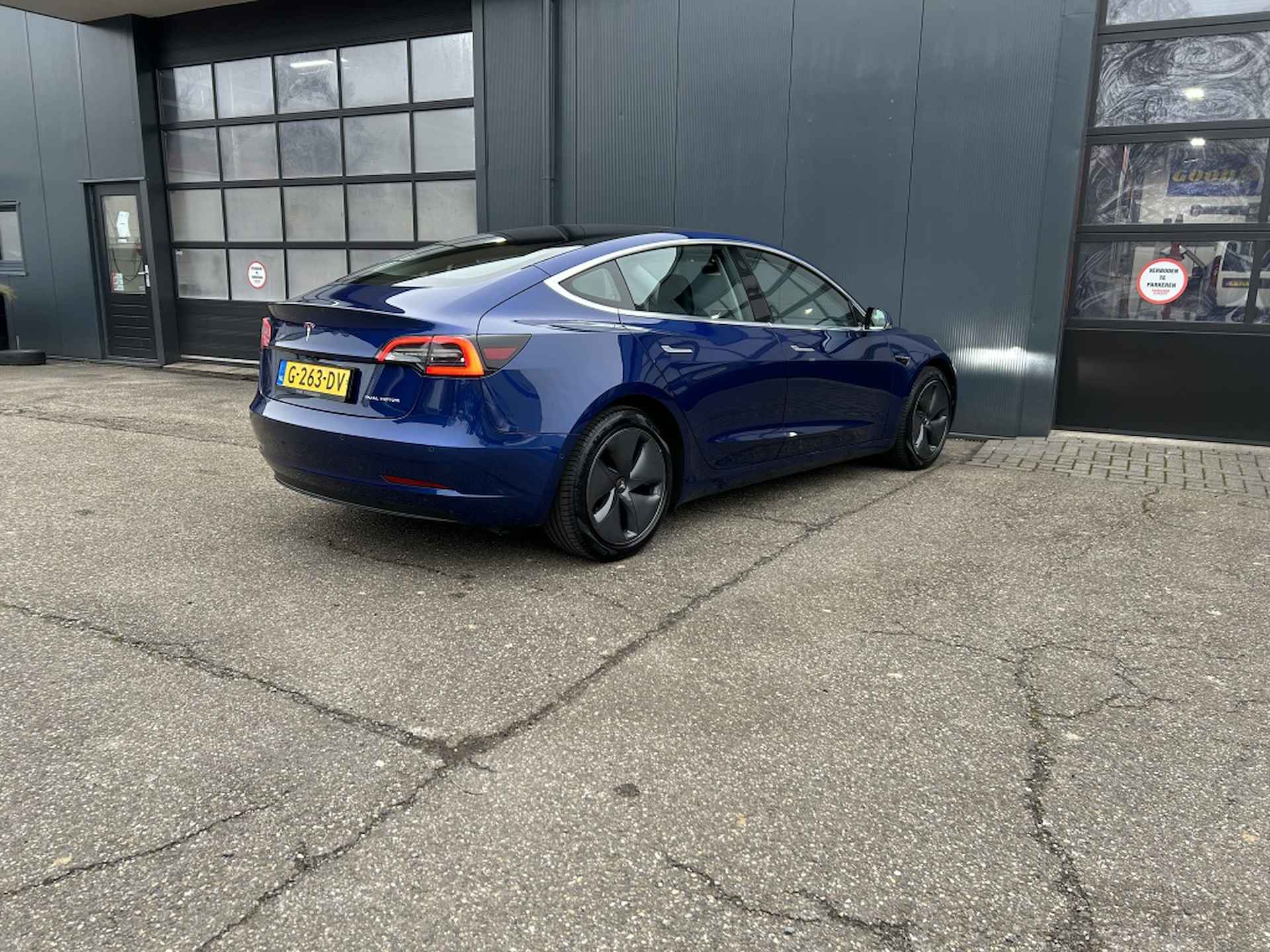 Tesla Model 3 Long Range 75 kWh - 2/28