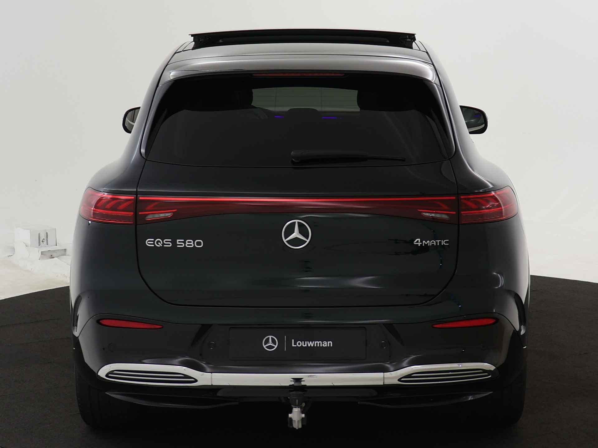 Mercedes-Benz EQS SUV 580 4MATIC AMG Line 7p 118 kWh | Trekhaak | Akoestiekcomfortpakket | Burmester® 3D-surround sound system | KEYLESS GO-comfortpakket| Head-up display | MBUX met augmented reality | Ambient lighting plus | Rijassistentiepakket Plus | - 24/39