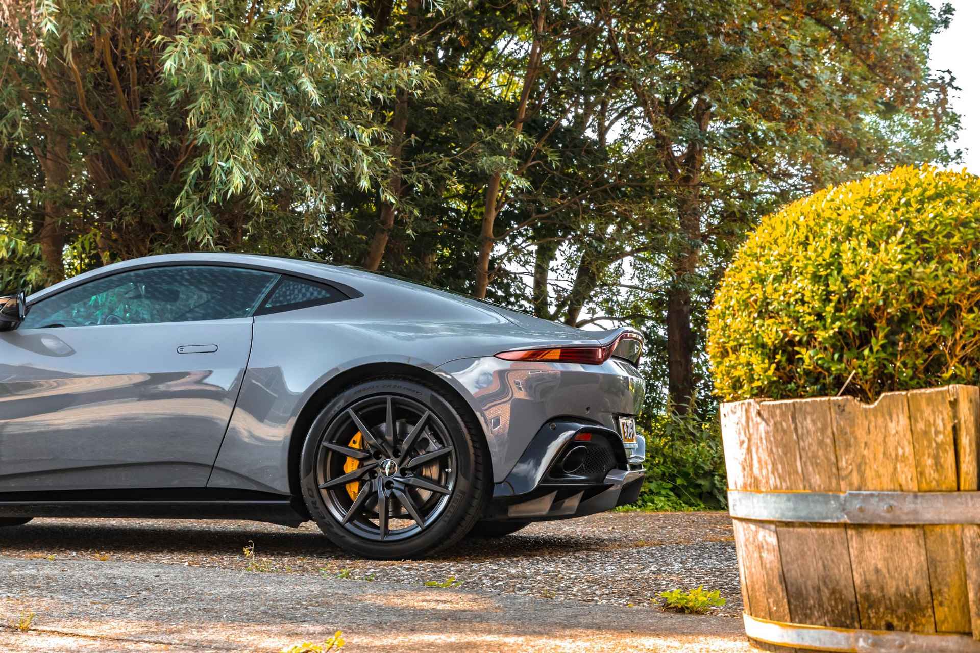 Aston Martin Vantage 4.0 V8 - 15/100