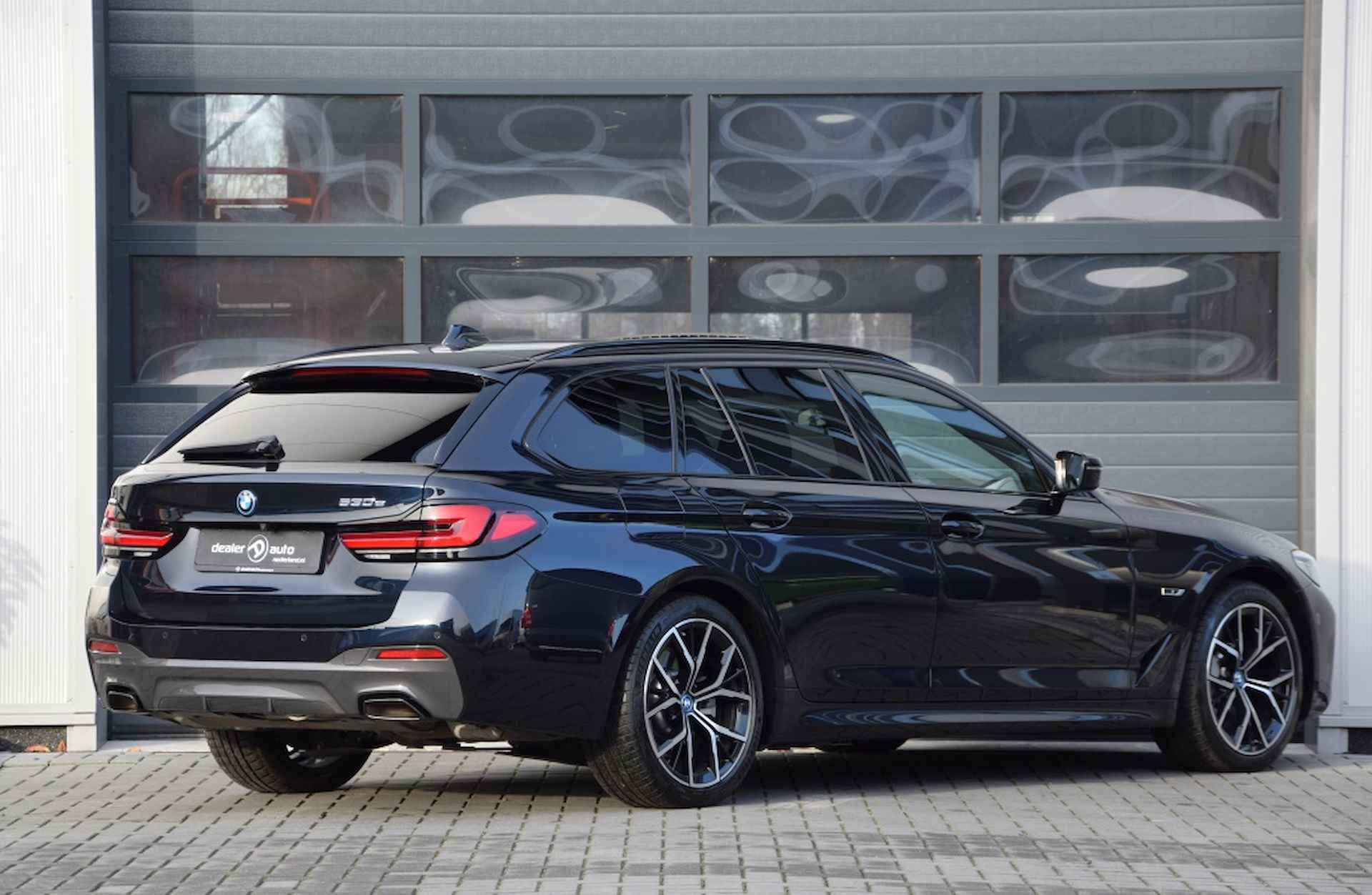 BMW 5-serie Touring 530e M- Sport| Pano | Memory | Laser-Led | Head- Up | Trekhaak | - 5/40