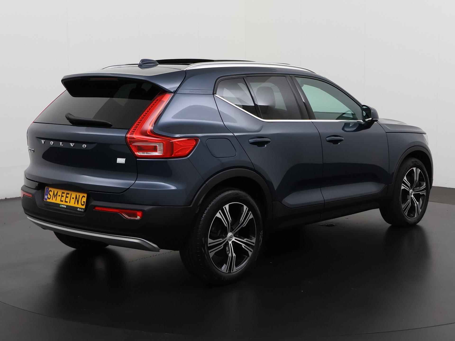 Volvo XC40 1.5 T5 Recharge Inscription | Panoramadak | Harman/Kardon | Zondag Open! - 4/42