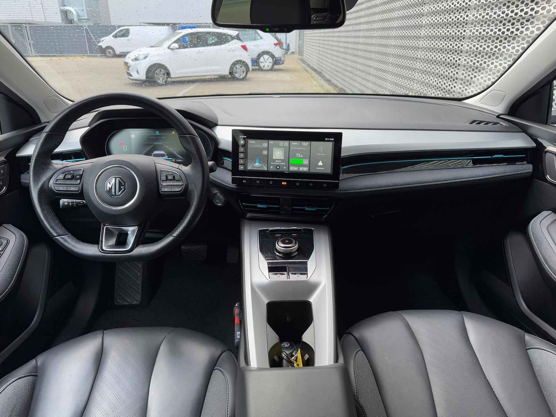 MG 5 Standard Range Luxury 50 kWh / 360 Camera / Lederen Bekleding / Digitale Cockpit / LED / 17" LMV p4 - 14/27