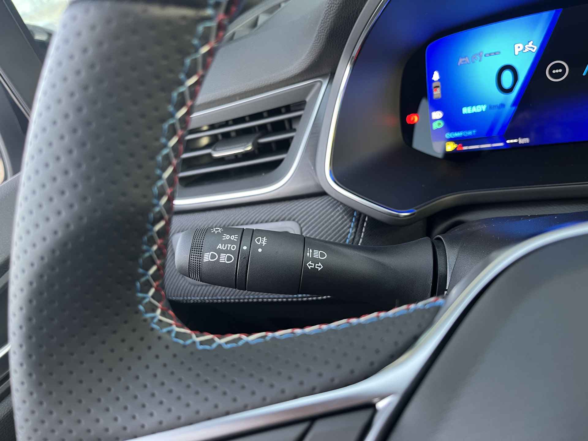 Renault Symbioz 1.6 E-Tech hybrid 145 esprit Alpine | Harman Kardon | Adaptive Cruise Control | Stuurverwarming | Solarbay-dak | Camera - 19/35