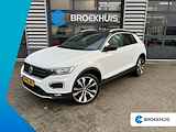 Volkswagen T-Roc 2.0 TSI 190 pk 4-Motion Sport Business R 7-DSG | Achteruitrijcamera | Dodehoek detectie | Trekhaak |