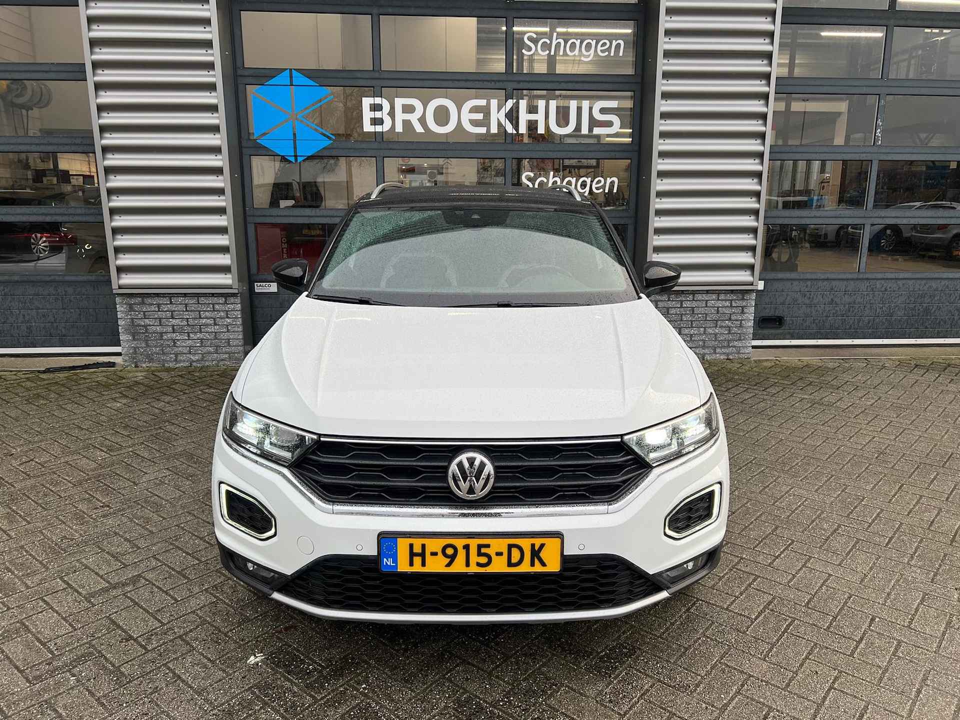 Volkswagen T-Roc 2.0 TSI 190 pk 4-Motion Sport Business R 7-DSG | Achteruitrijcamera | Dodehoek detectie | Trekhaak | - 3/35