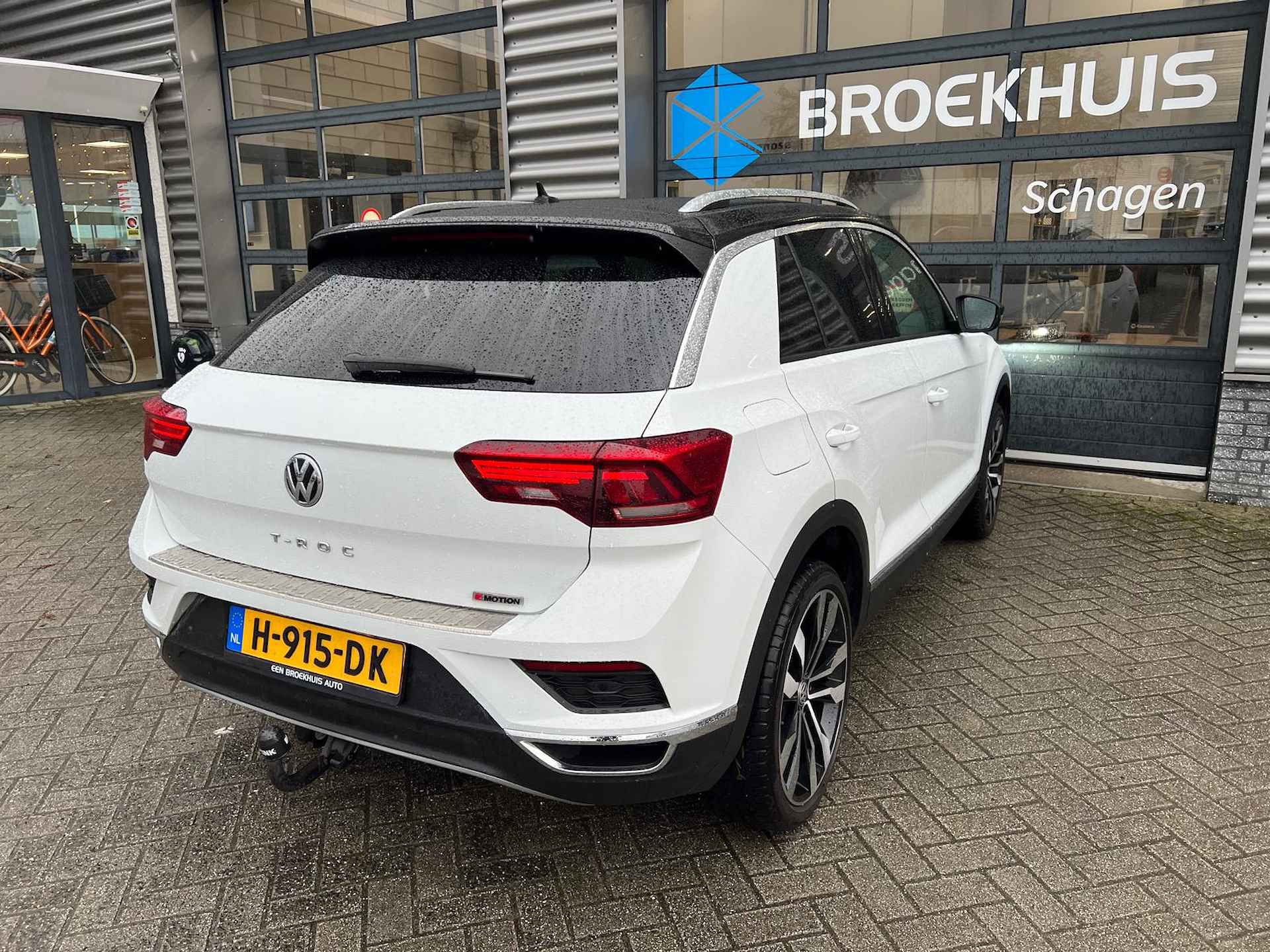 Volkswagen T-Roc 2.0 TSI 190 pk 4-Motion Sport Business R 7-DSG | Achteruitrijcamera | Dodehoek detectie | Trekhaak | - 8/35