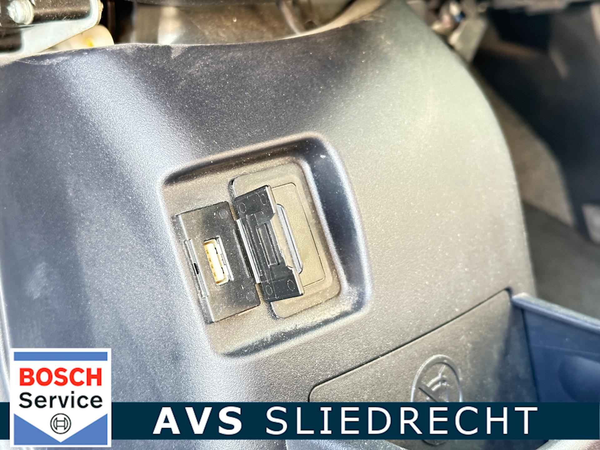 Citroen C-ZERO / laag gewicht / Parkeersensor voor en achter / Airco - 9/12