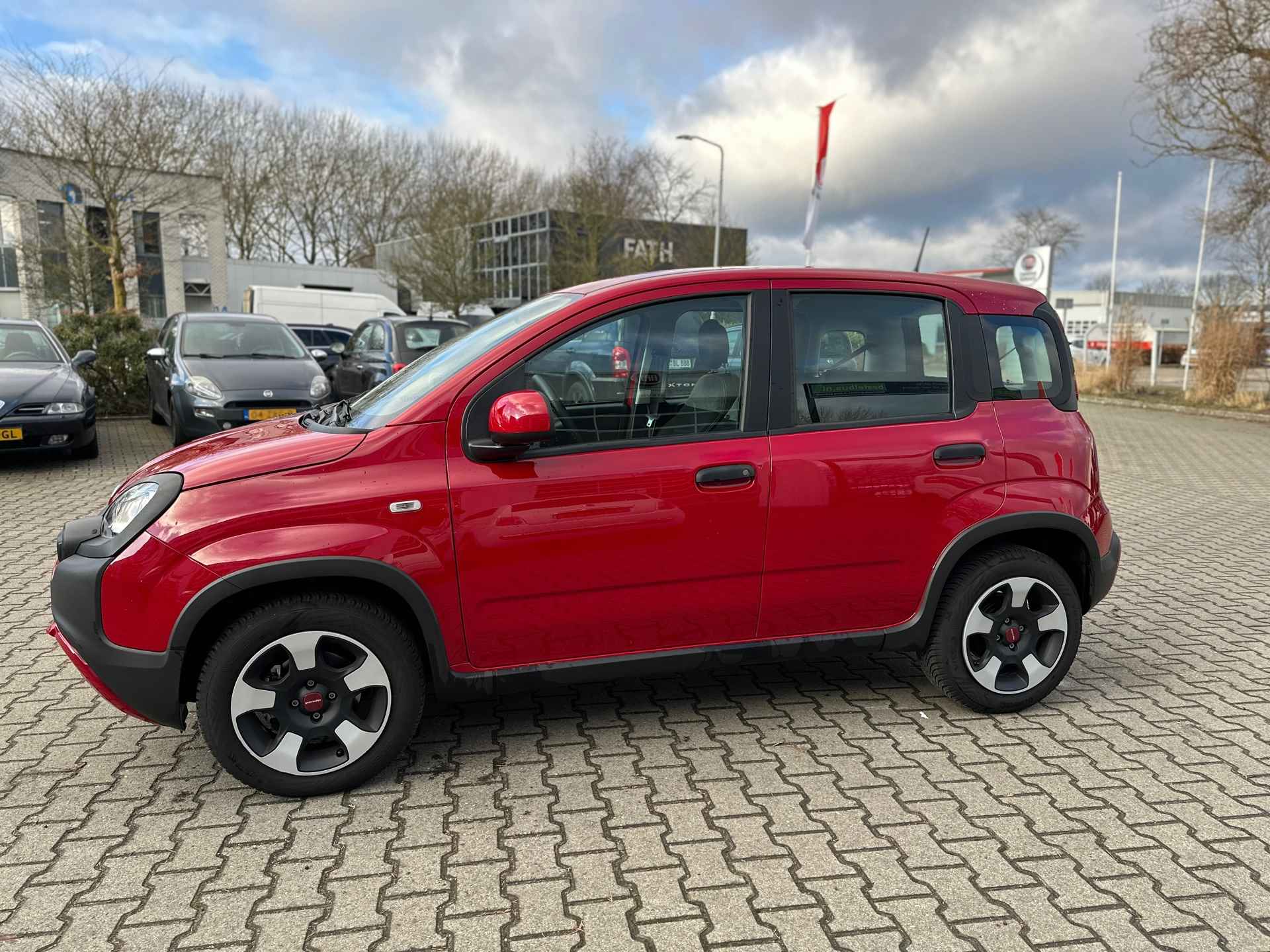 Fiat Panda 1.0 Hybrid City Cross (BOVAG/RIJKLAARPRIJS) - 7/20