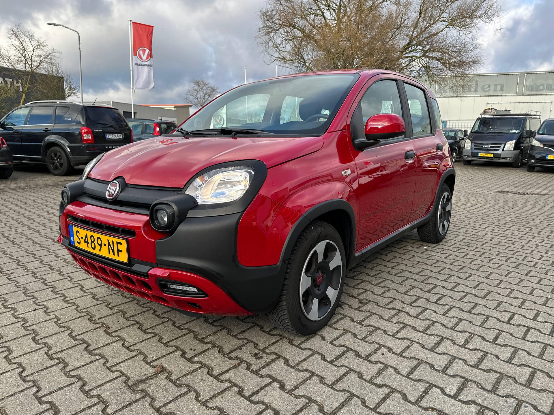 Fiat Panda 1.0 Hybrid City Cross (BOVAG/RIJKLAARPRIJS)