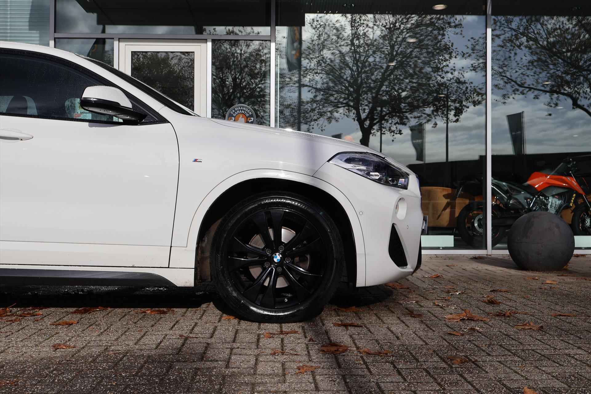 BMW X2 (f39) sDrive18i M-Sport 140pk Aut | Keyless | Head-up | Kuipstoelen | Navi | Cruise | Camera - 12/45