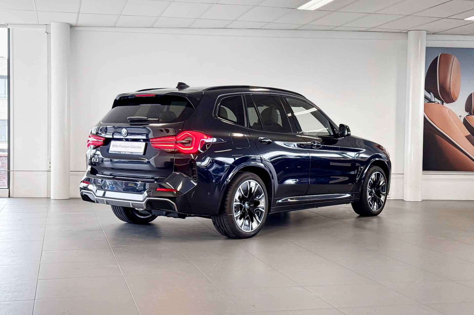 BMW iX3 High Executive 80 kWh | Harman Kardon | Glazen Panoramadak | Stoelverwarming | - 5/28