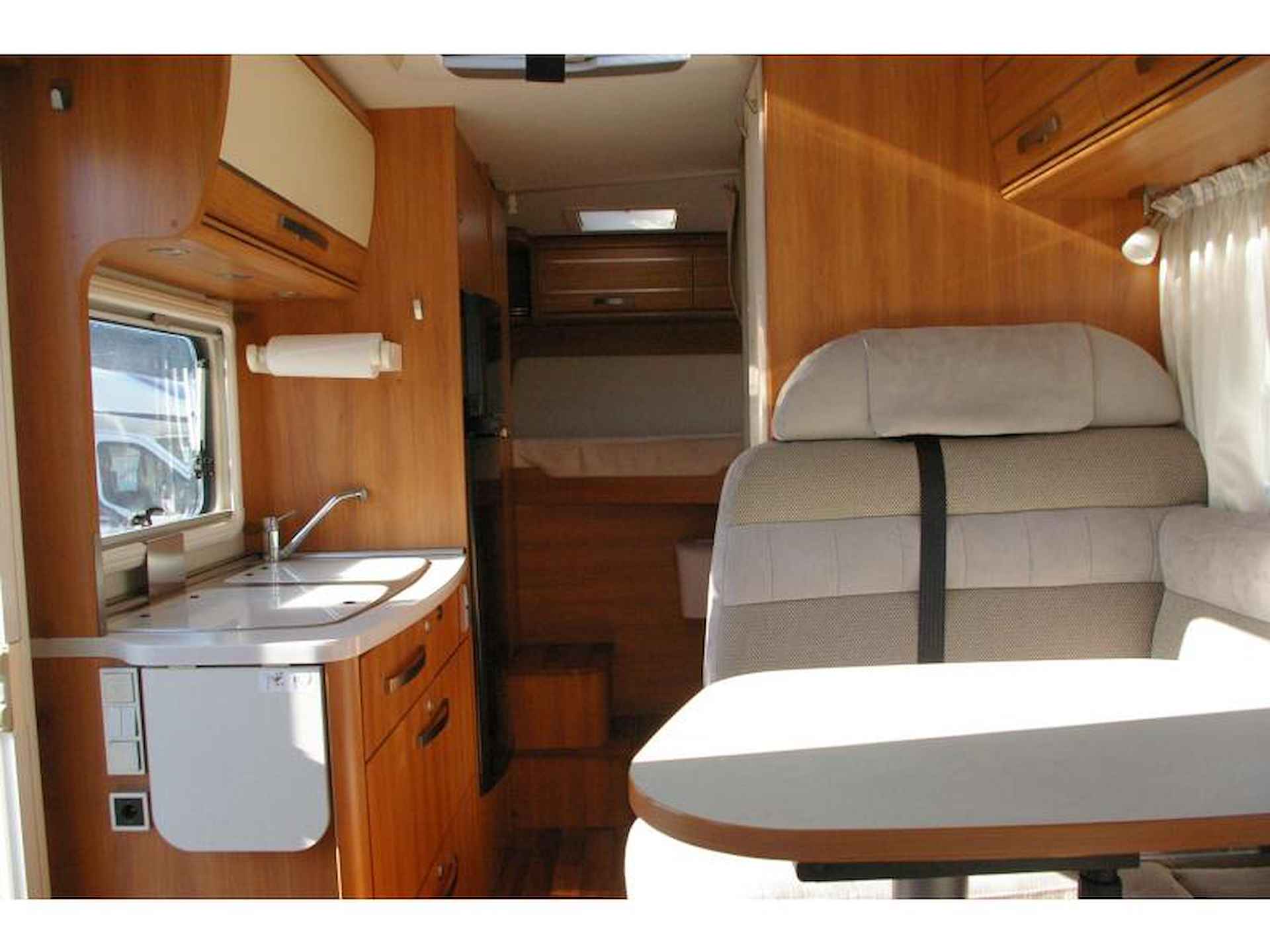 Hymer Exsis-I 504 EX Dwarsbed, XXL Garage - 10/17