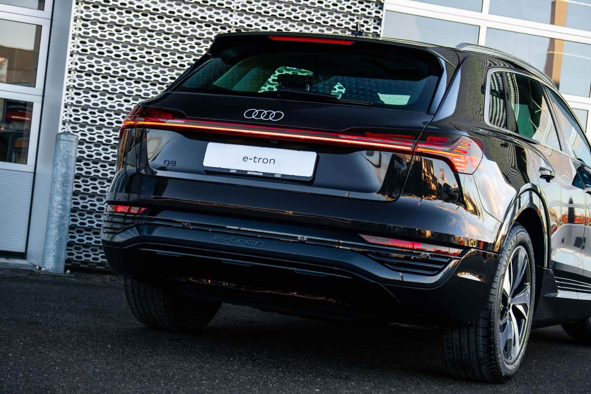 Audi Q8 e-tron - 20/77