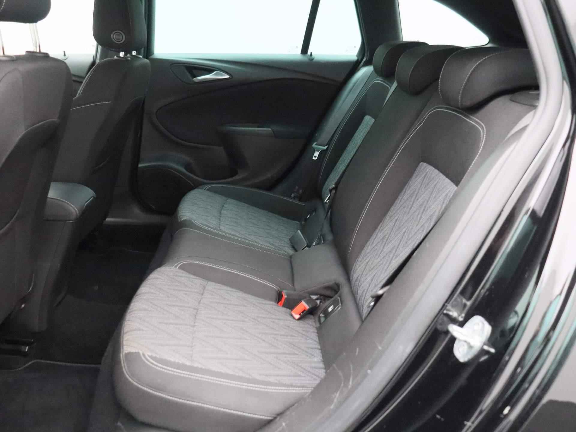 Opel Astra Sports Tourer 1.2 Edition 2020 | Navigatie | Apple-Carplay | Climate-Control | Parkeersensoren | Cruise-Control | - 13/36