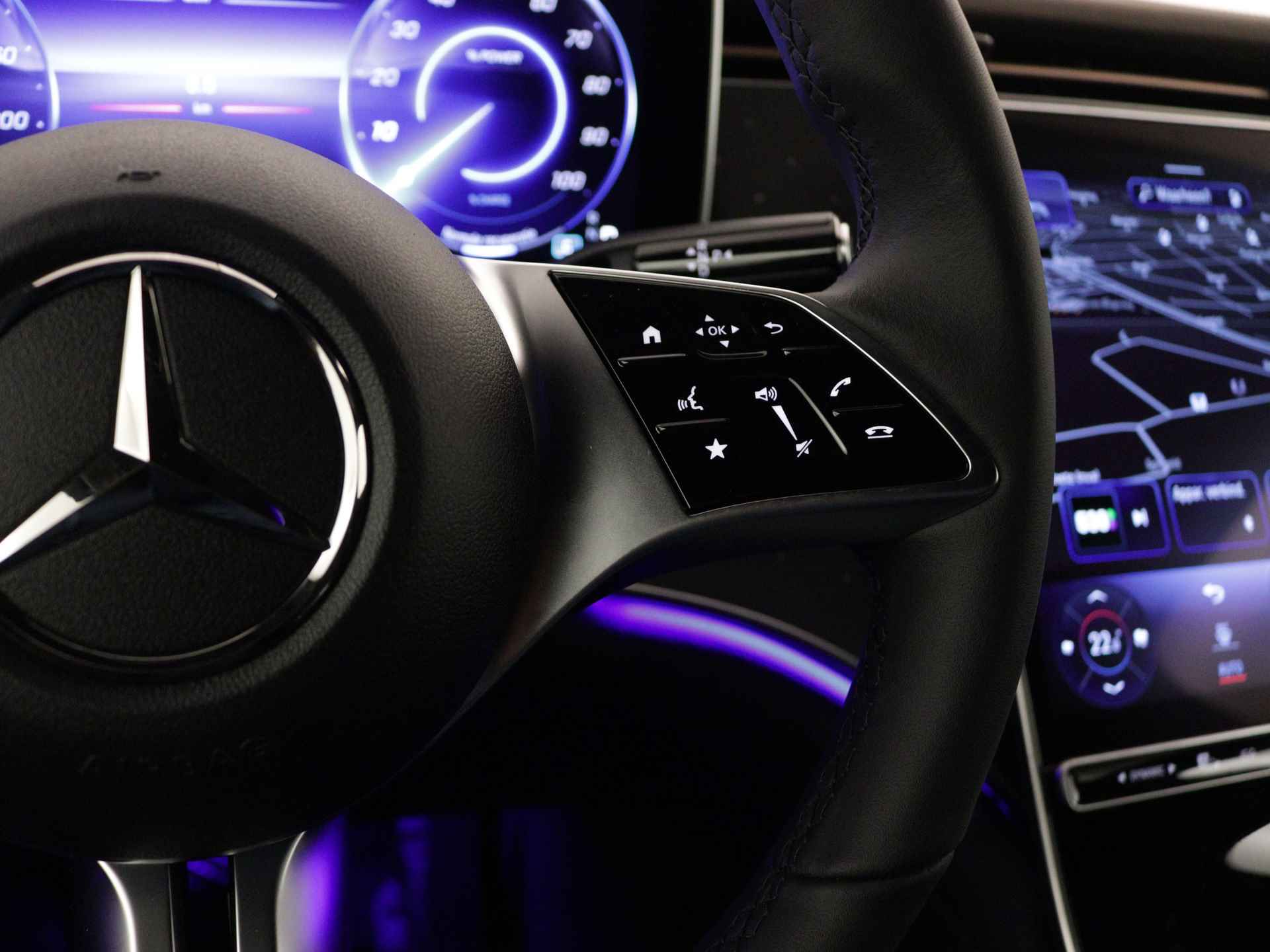 Mercedes-Benz EQE SUV 350+ Business Edition 96 kWh | Stoelventilatie en verwarming vooraan | Verwarmde voorruit | High-performance led-koplampen | | Parkeerpakket met achteruitcamera | Spiegelpakket | Sfeerverlichting | - 20/38