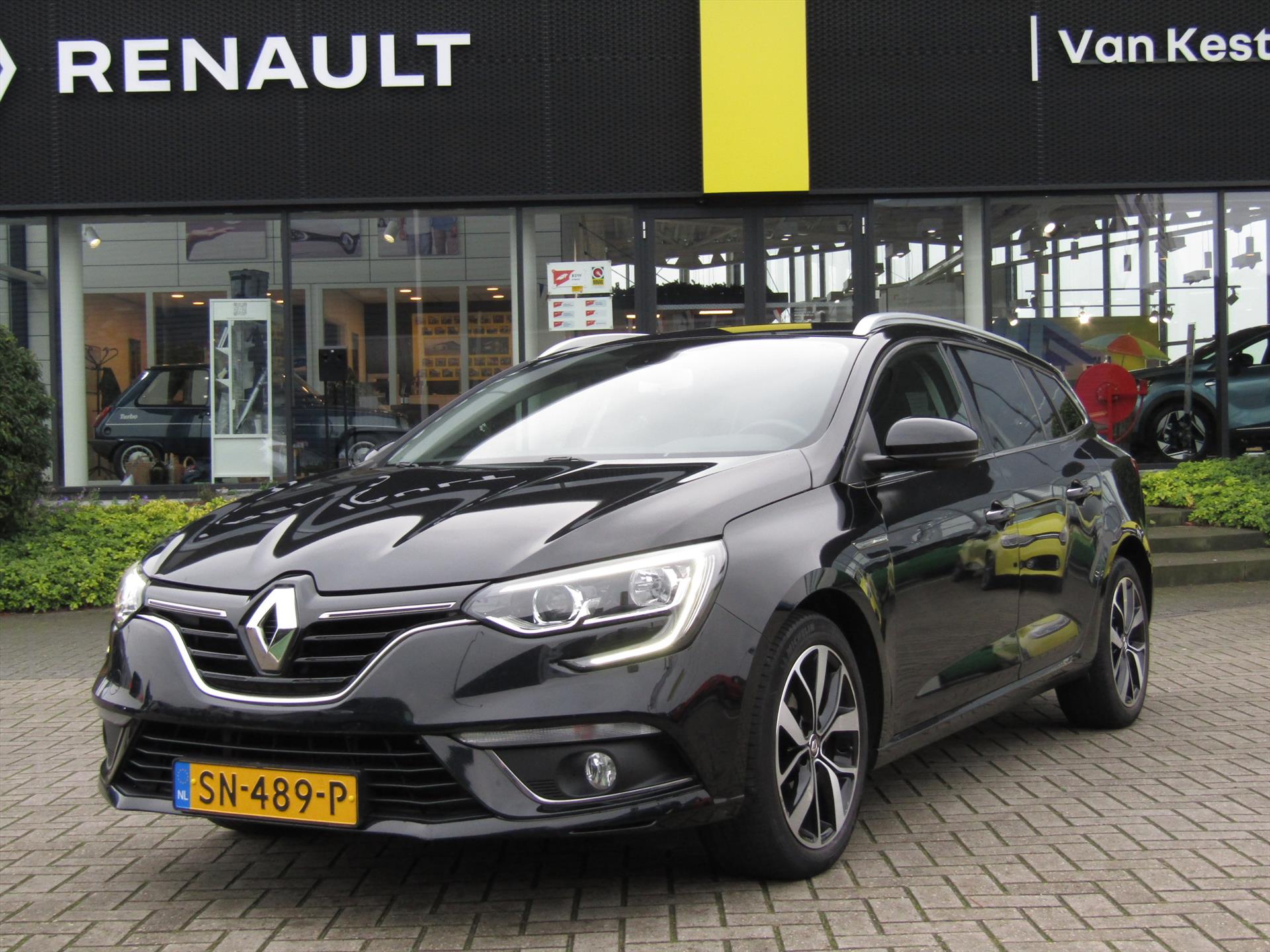 RENAULT Mégane Estate 1.3 TCe  Limited / Navigatie / 17'' Bose Velgen