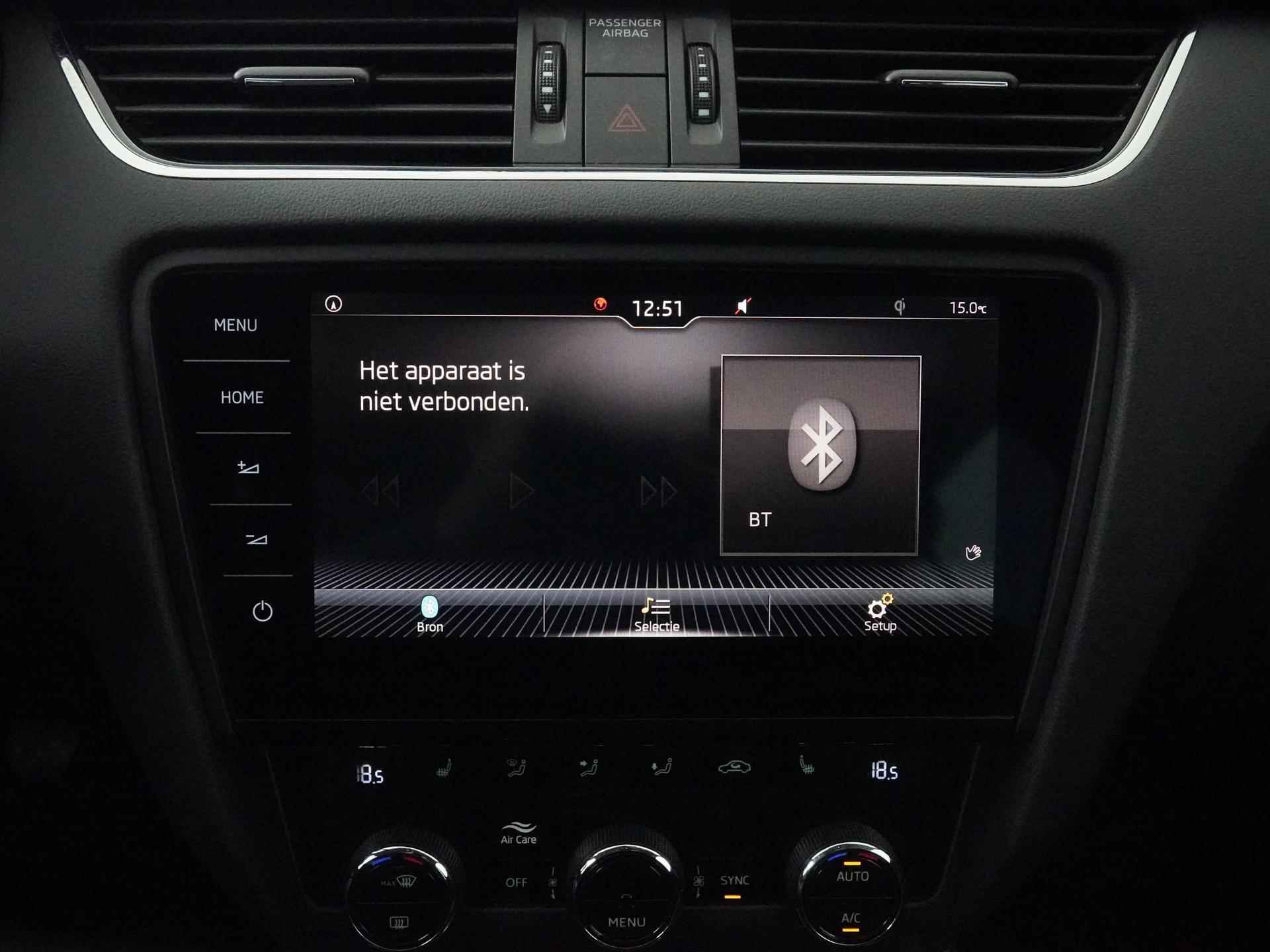 Skoda Octavia Combi 1.0 TSI Greentech Style Business | Trekhaak | Navigatie | Apple Carplay | Zondag Open! - 17/37