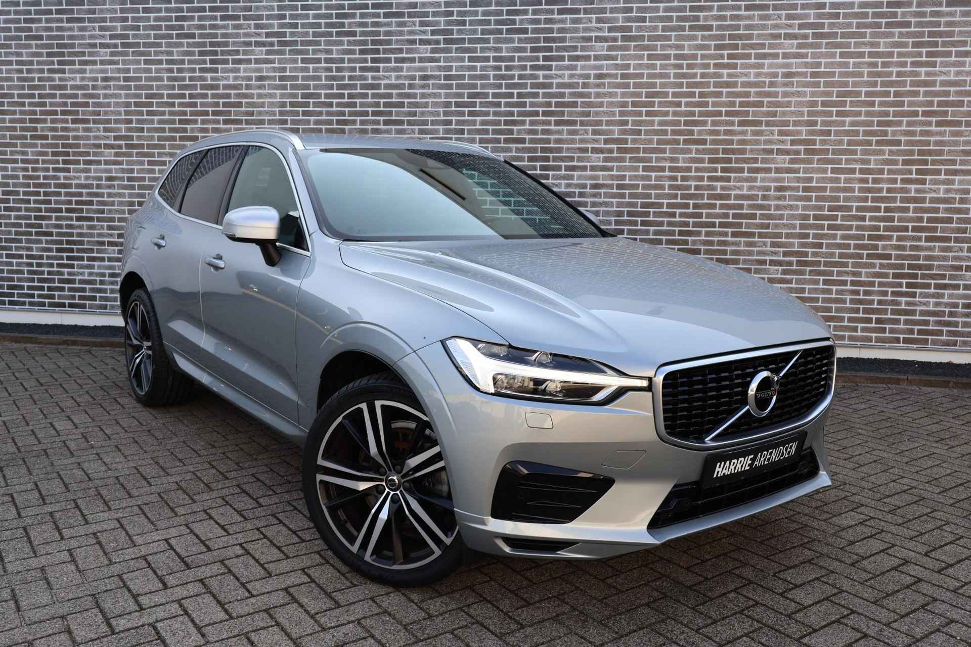 Volvo XC60 D4 AWD R-Design | Adaptive cruise control | Camera | Harman/Kardon audio | 21 inch velgen | Full LED koplampen | Keyless | Elektrische stoelverstelling | - 3/23