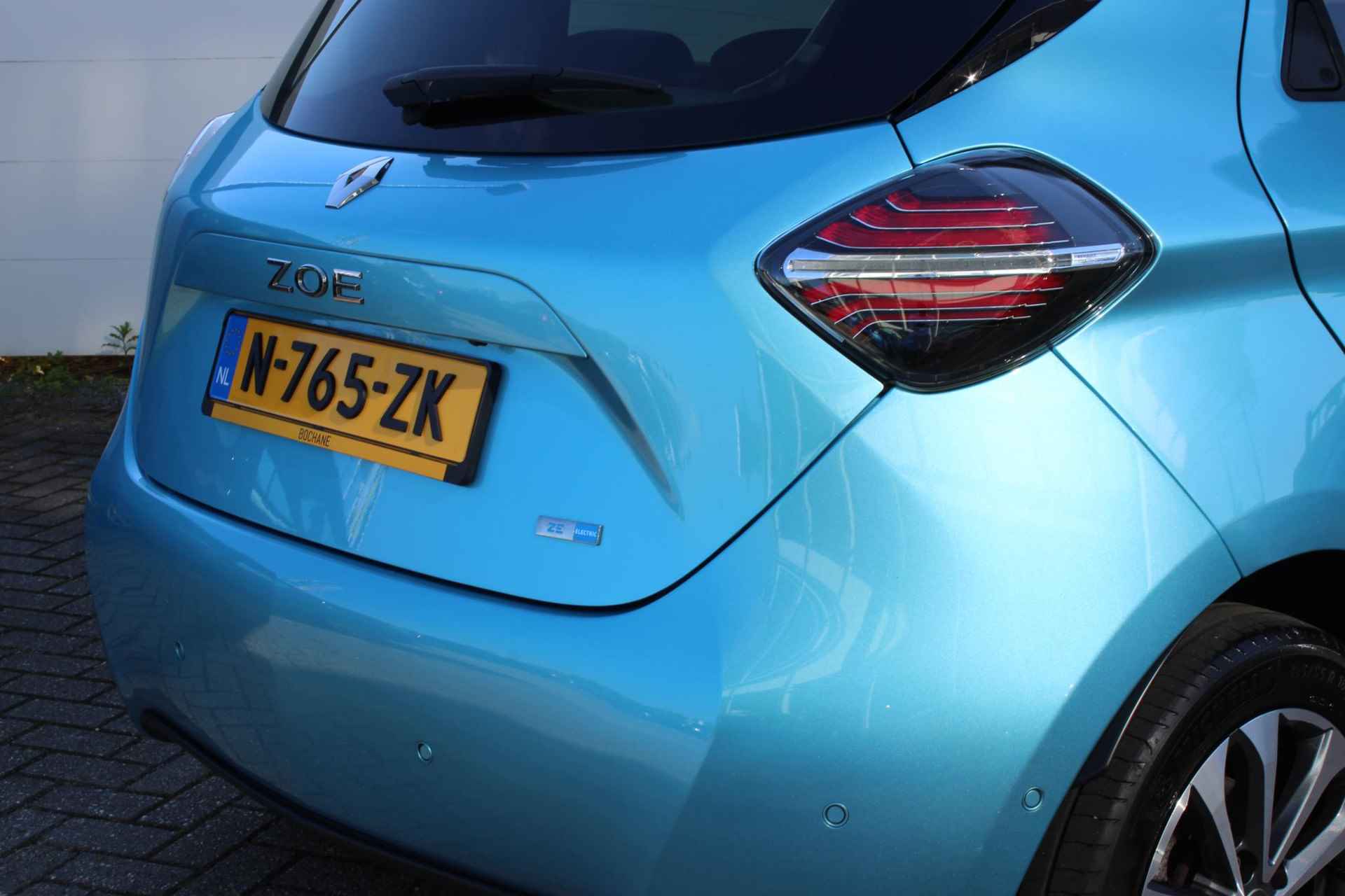 Renault ZOE R135 Intens 52 kWh | Incl. Accu | Groot Accupakket | Groot Scherm | Winter Pack | A. Camera | Dealer Onderhouden | 1e Eig! - 12/44