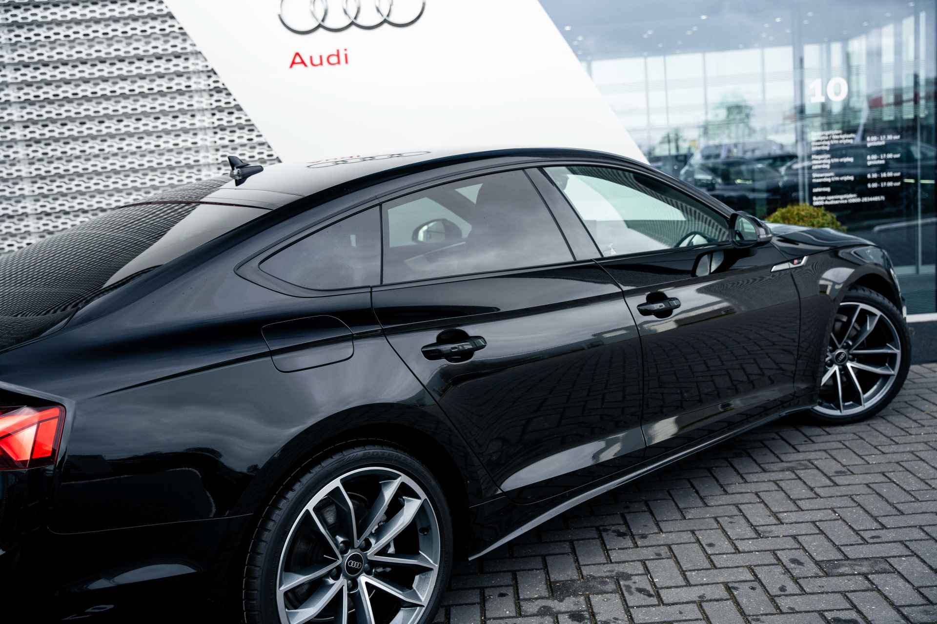 Audi A5 Sportback 35TFSI 150PK S-tronic S edition | ADAPTIEF CRUISE | ASSIST. RIJDEN | CAMERA | AMBIENT VERL. | OPTIEKPAKKET ZWART | ELE - 32/42