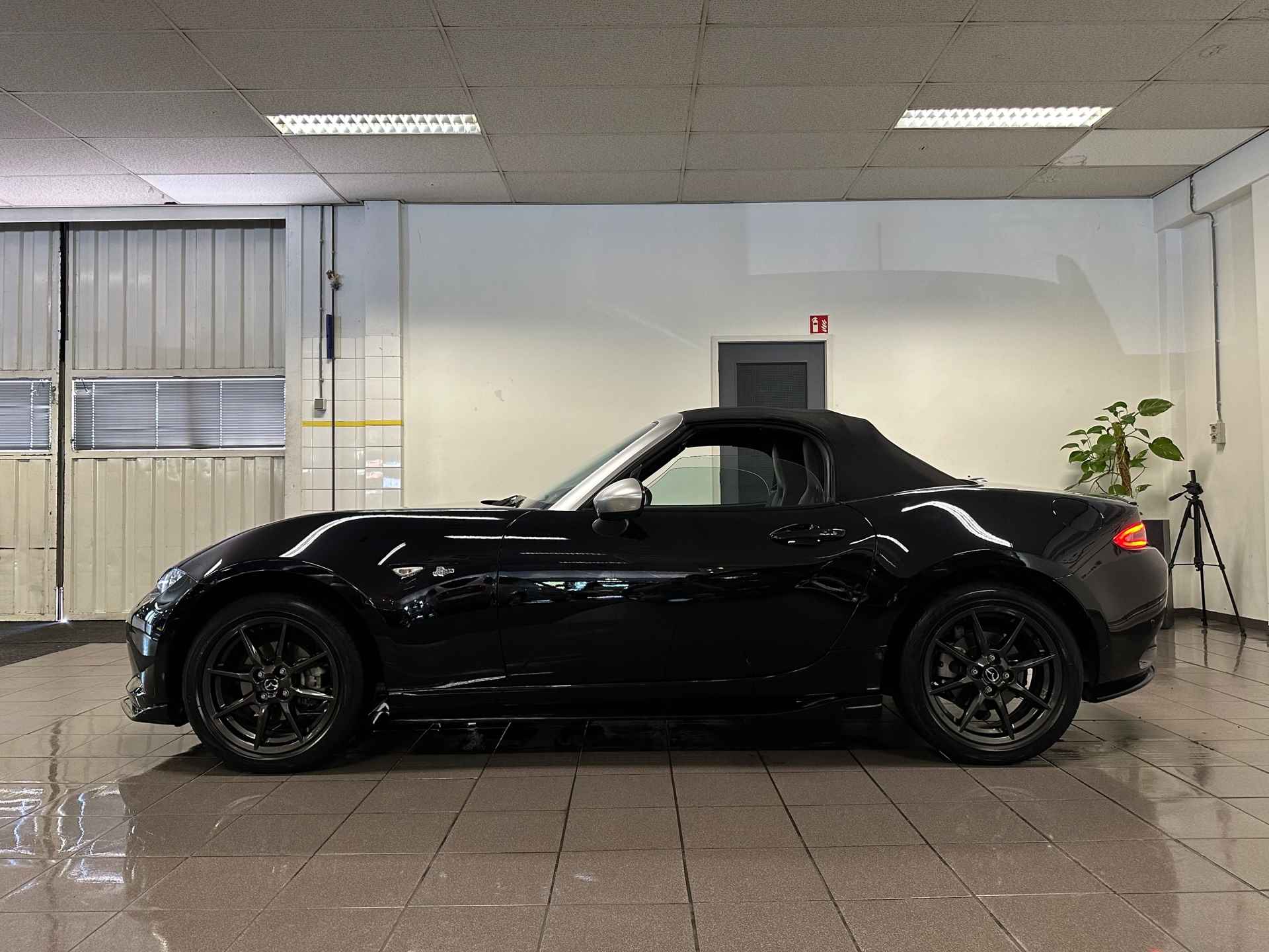 Mazda MX-5 1.5 SkyActiv-G 131 GT-M * NL Auto / BOSE / Navigatie / Dealer onderhouden * - 2/24