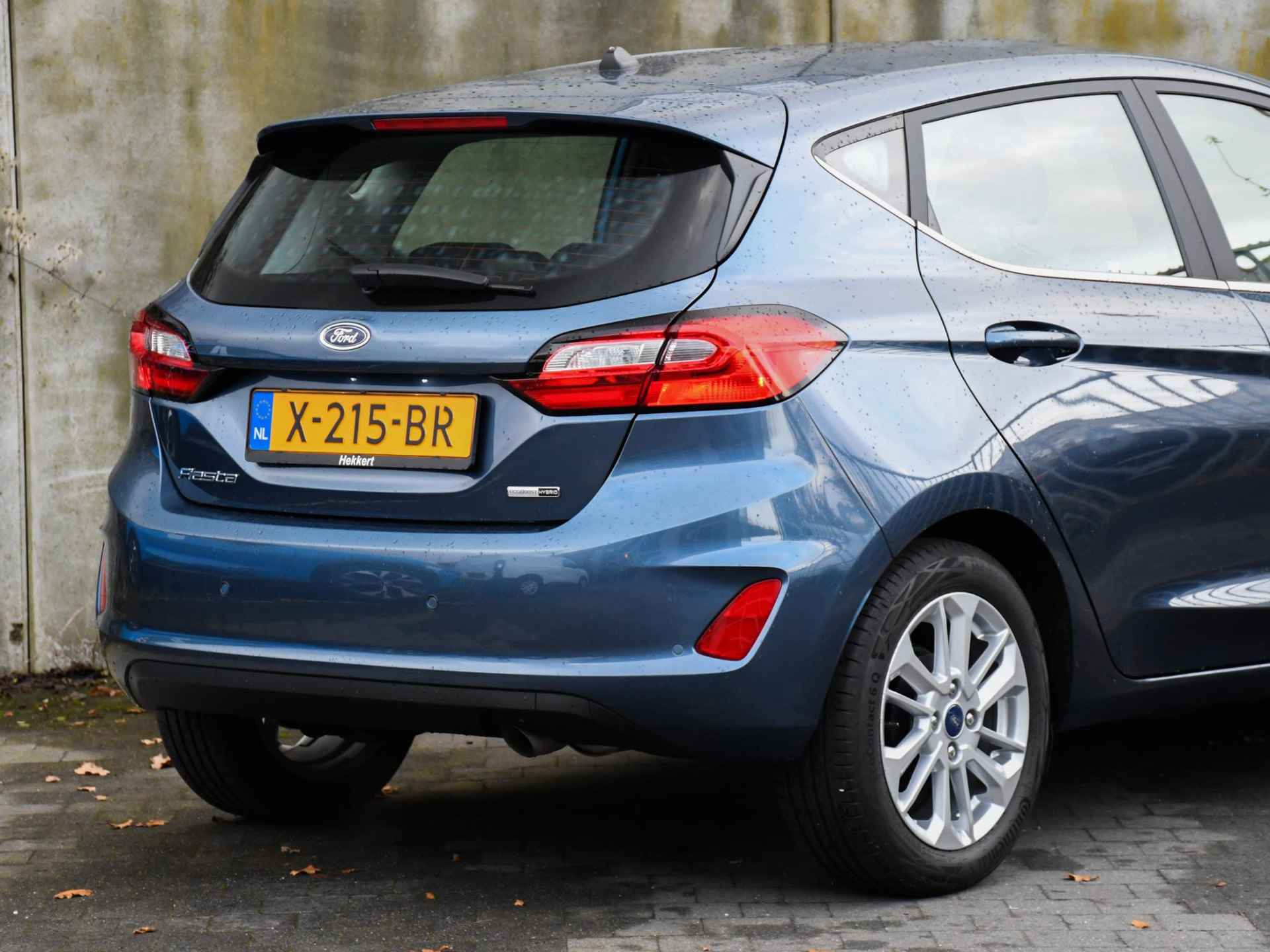 Ford Fiesta Titanium 1.0 EcoBoost Hybrid 125pk 16''LM | WINTER PACK | KEYLESS | CRUISE.C | DAB | PDC ACHTER - 5/32