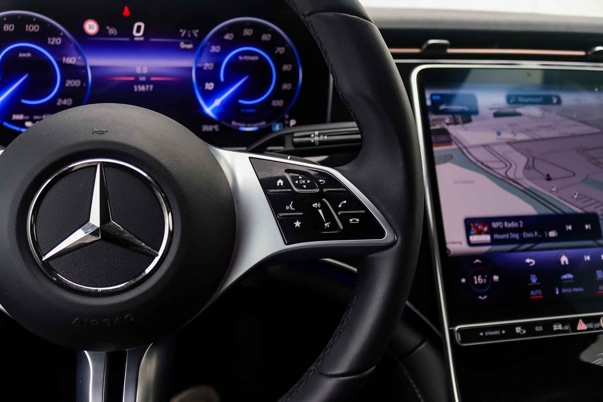 Mercedes-Benz EQE EQE 300 Business Line | Basispakket Plus | Electric Art Interieur | MBUX High-End Displaypakket | Schuifdak | Sfeerverlichting | Parktronic - 24/38