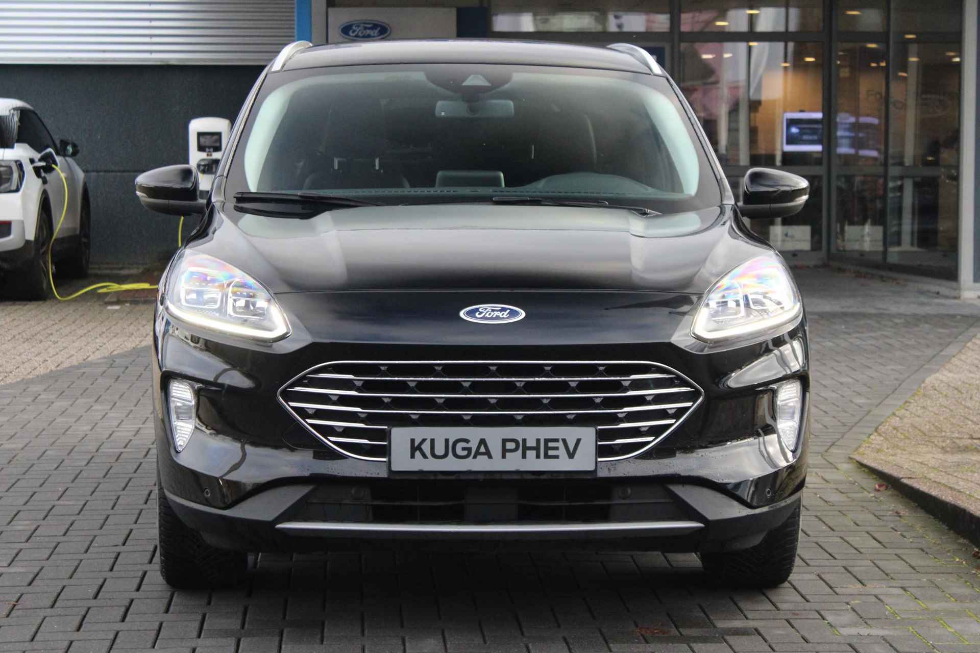 Ford Kuga 2.5 PHEV Titanium X 225pk | Winterpack | SYNC 3 Navigatie | Michelin Cross Climate banden | Elek. achterklep | 1.500kg Trekgewicht - 3/51